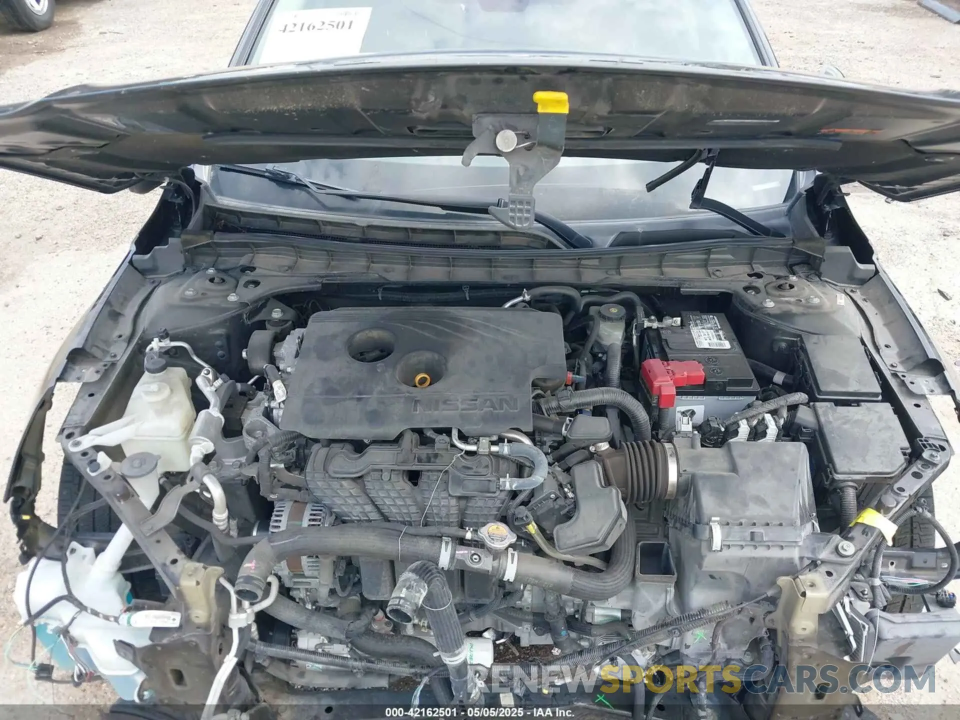 10 Photograph of a damaged car 1N4BL4CV5LN312343 NISSAN ALTIMA 2020