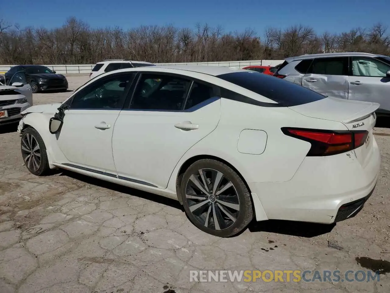 2 Photograph of a damaged car 1N4BL4CV6LC125057 NISSAN ALTIMA 2020