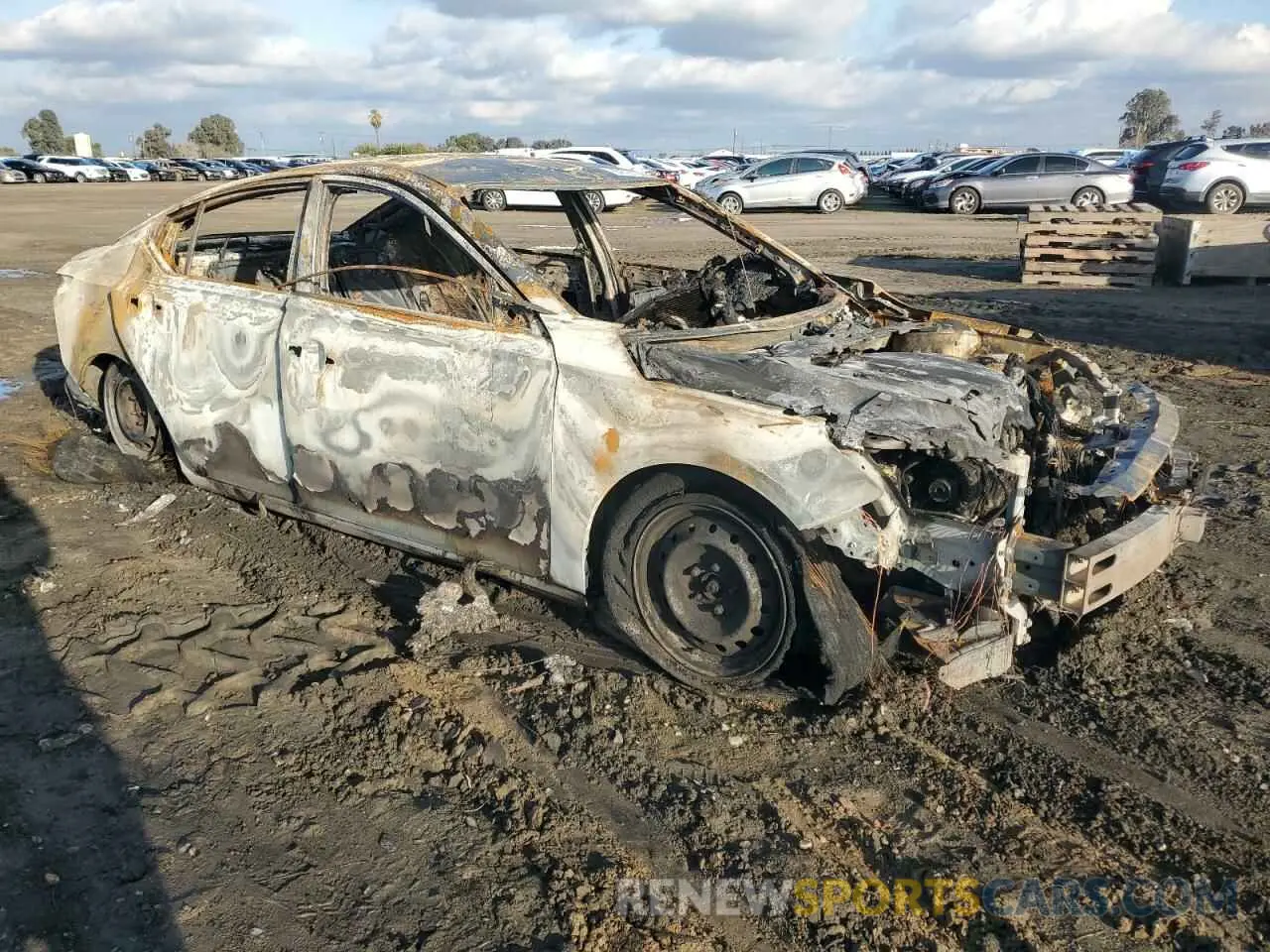 4 Photograph of a damaged car 1N4BL4CV6LC133000 NISSAN ALTIMA 2020