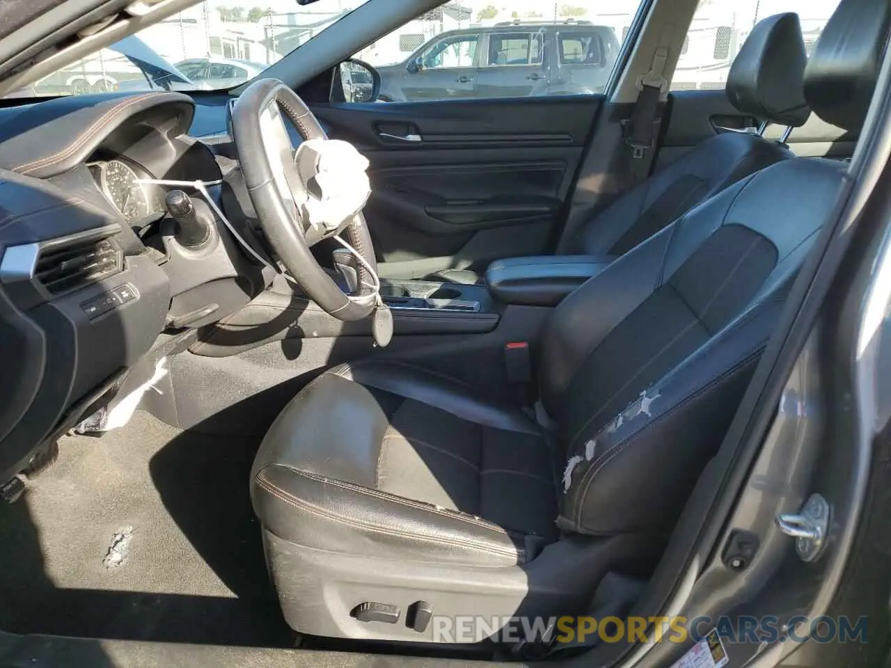 7 Photograph of a damaged car 1N4BL4CV6LC215535 NISSAN ALTIMA 2020