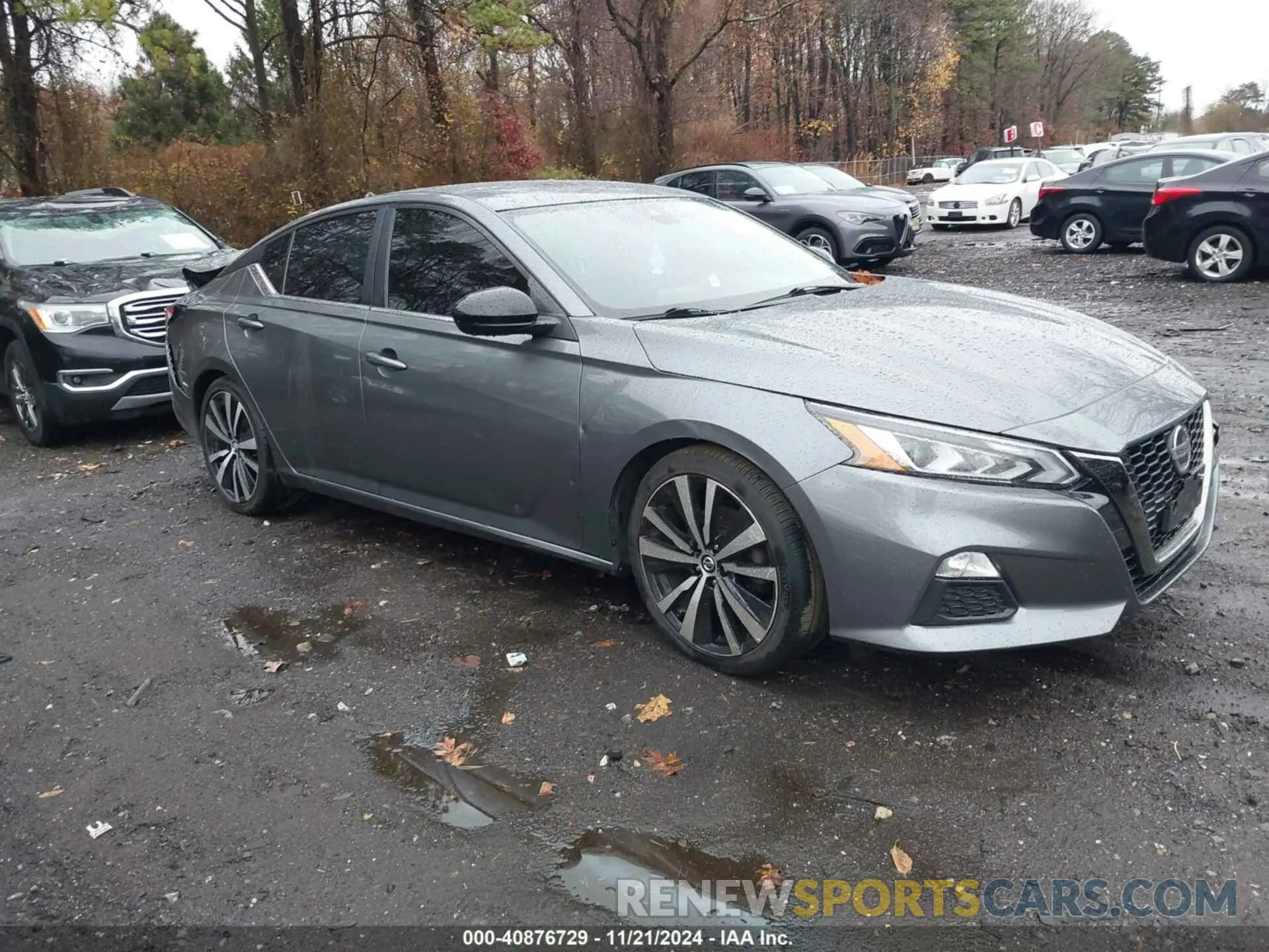 13 Photograph of a damaged car 1N4BL4CV6LC259910 NISSAN ALTIMA 2020