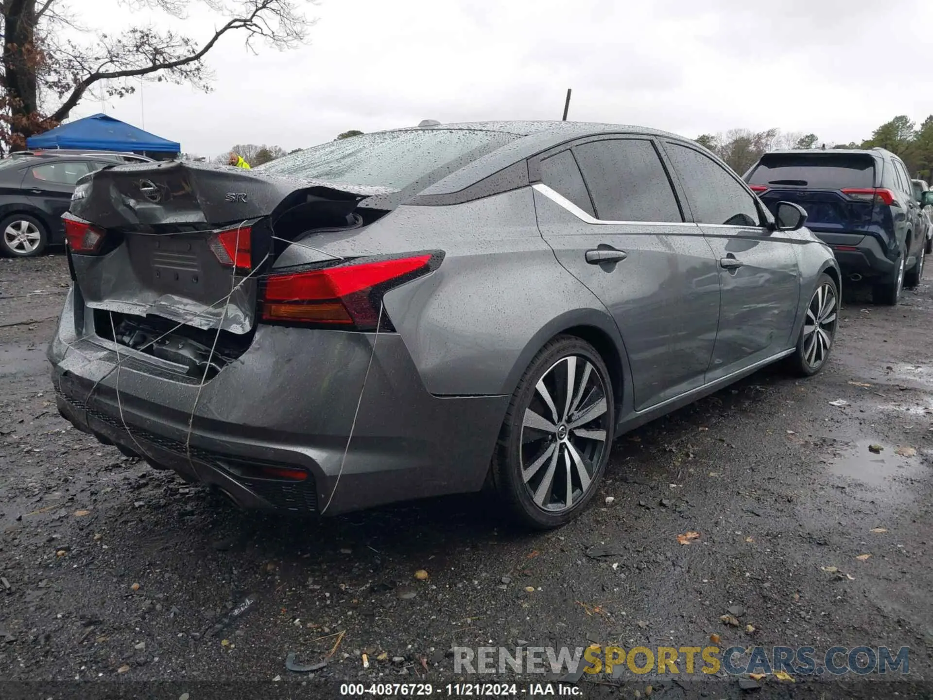 4 Photograph of a damaged car 1N4BL4CV6LC259910 NISSAN ALTIMA 2020