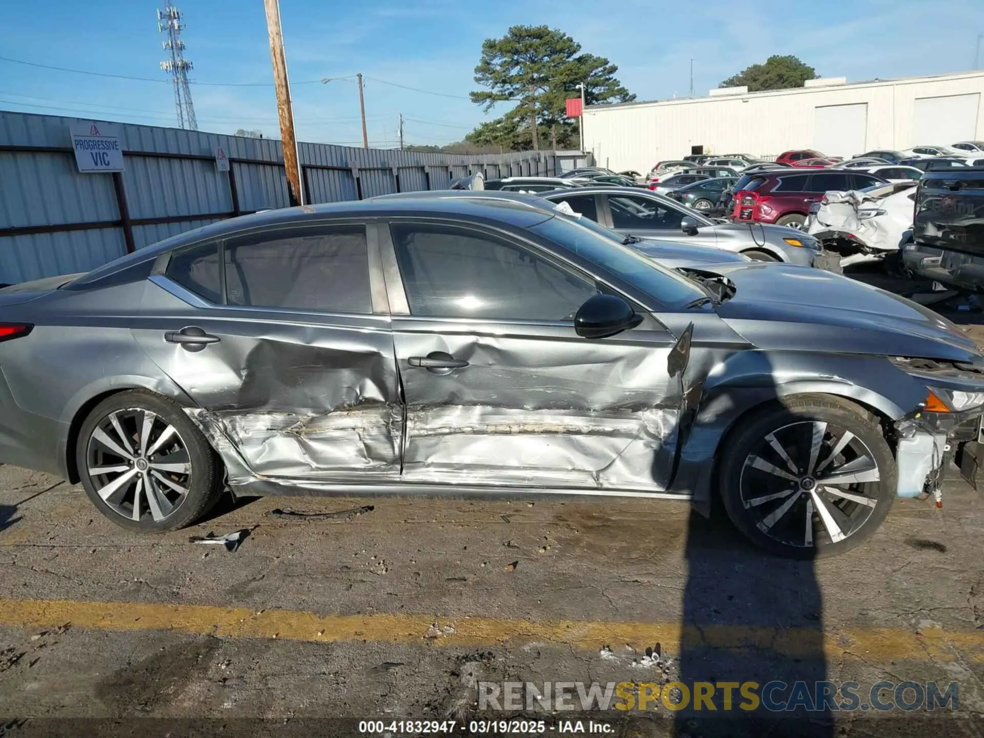 14 Photograph of a damaged car 1N4BL4CV7LC120885 NISSAN ALTIMA 2020