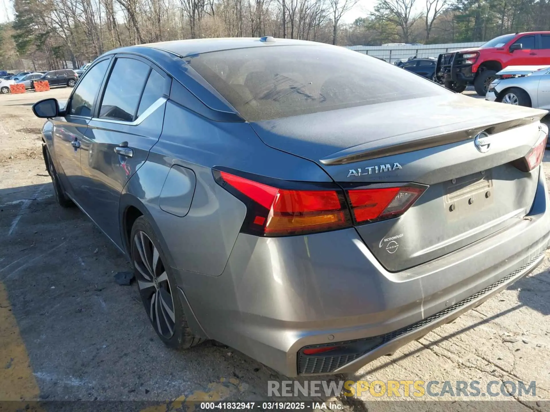 3 Photograph of a damaged car 1N4BL4CV7LC120885 NISSAN ALTIMA 2020