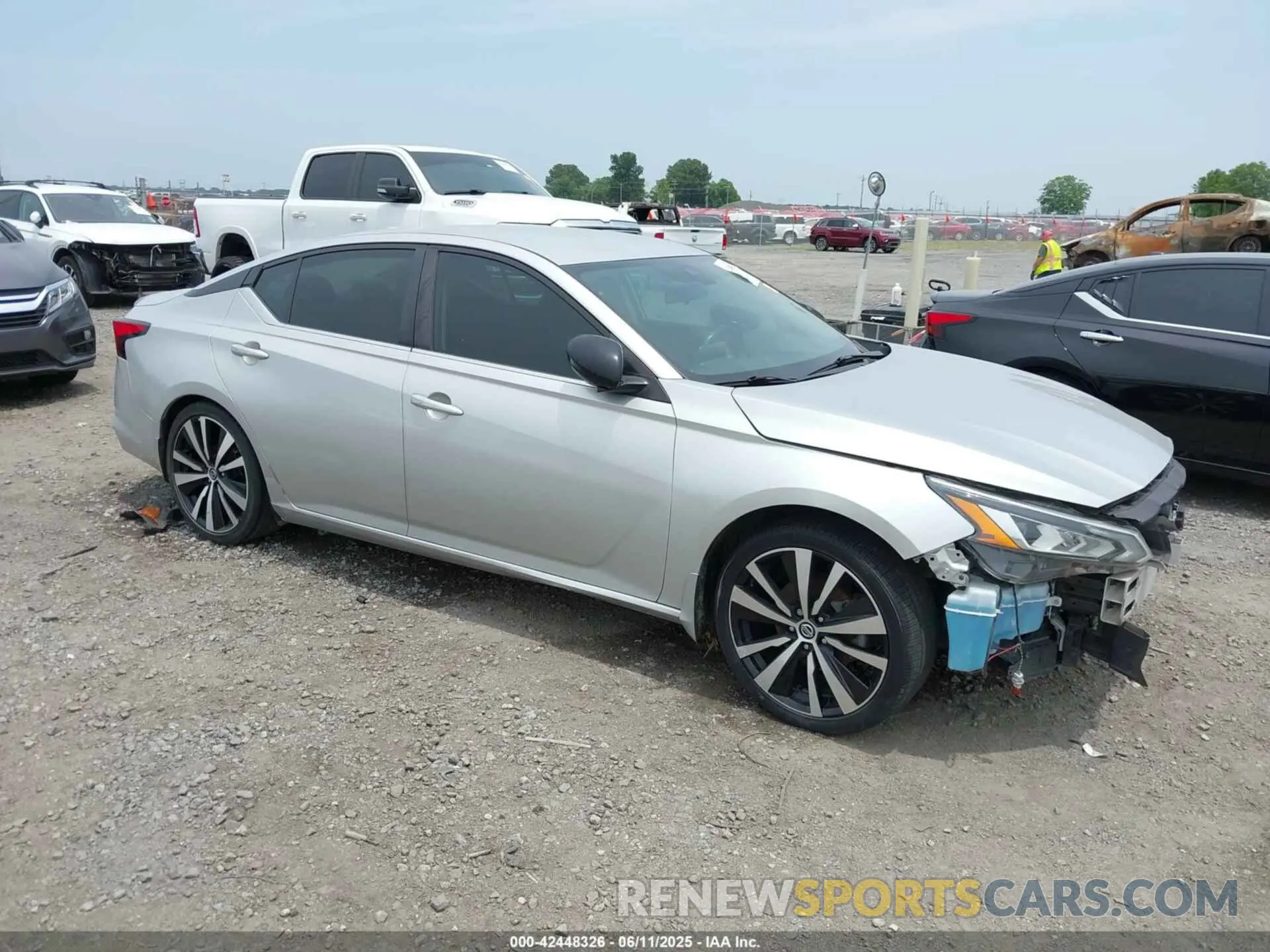 1 Photograph of a damaged car 1N4BL4CV7LC126797 NISSAN ALTIMA 2020