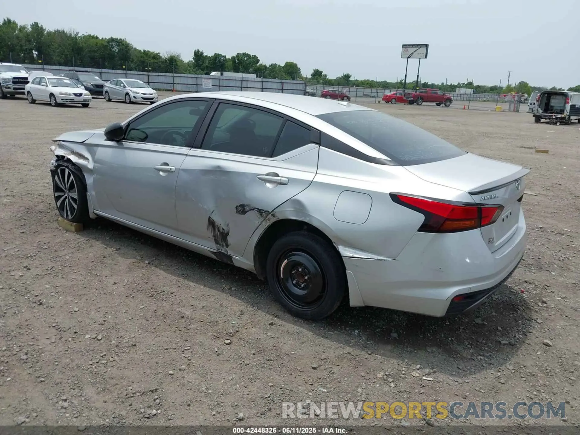 3 Photograph of a damaged car 1N4BL4CV7LC126797 NISSAN ALTIMA 2020