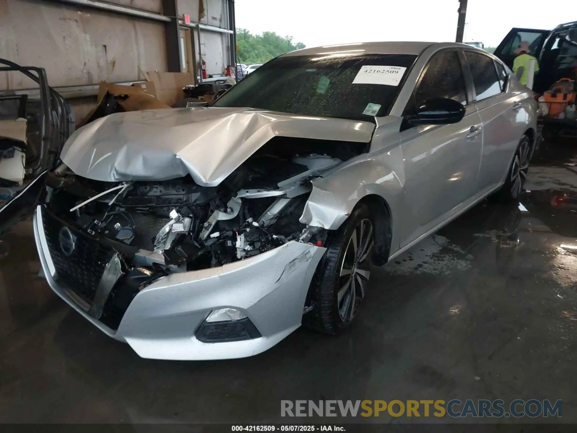 2 Photograph of a damaged car 1N4BL4CV7LC132017 NISSAN ALTIMA 2020