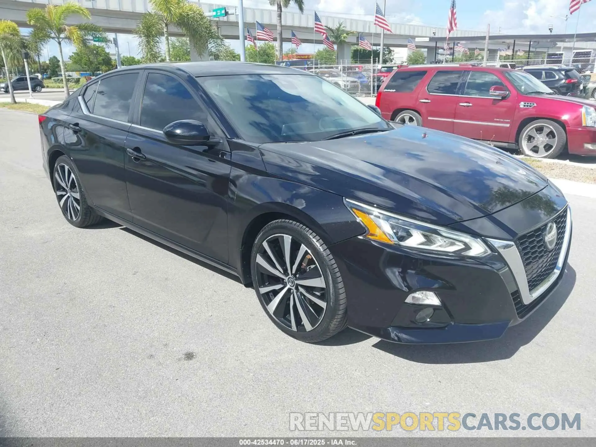 1 Photograph of a damaged car 1N4BL4CV7LC178284 NISSAN ALTIMA 2020
