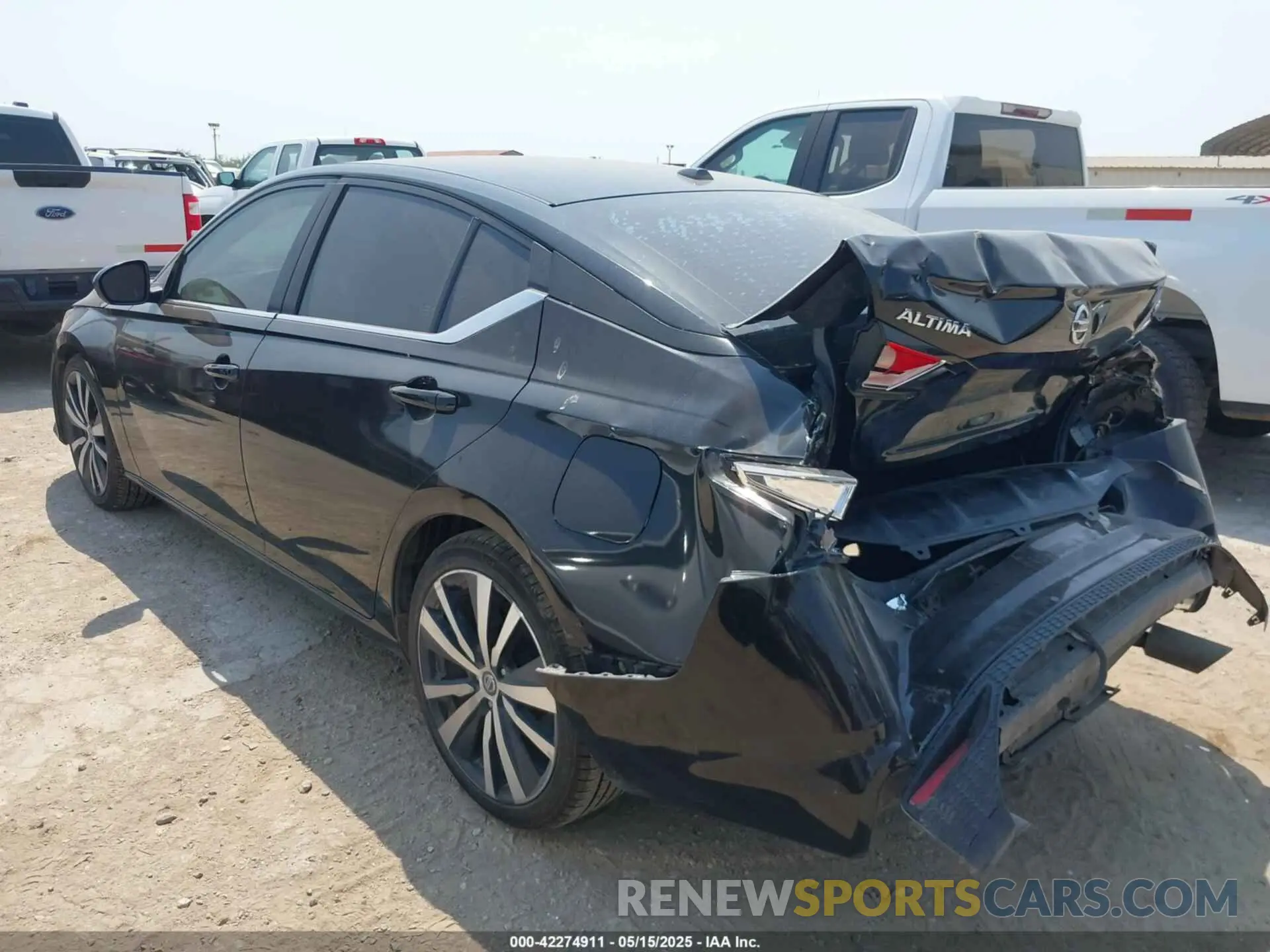 3 Photograph of a damaged car 1N4BL4CV7LC186918 NISSAN ALTIMA 2020