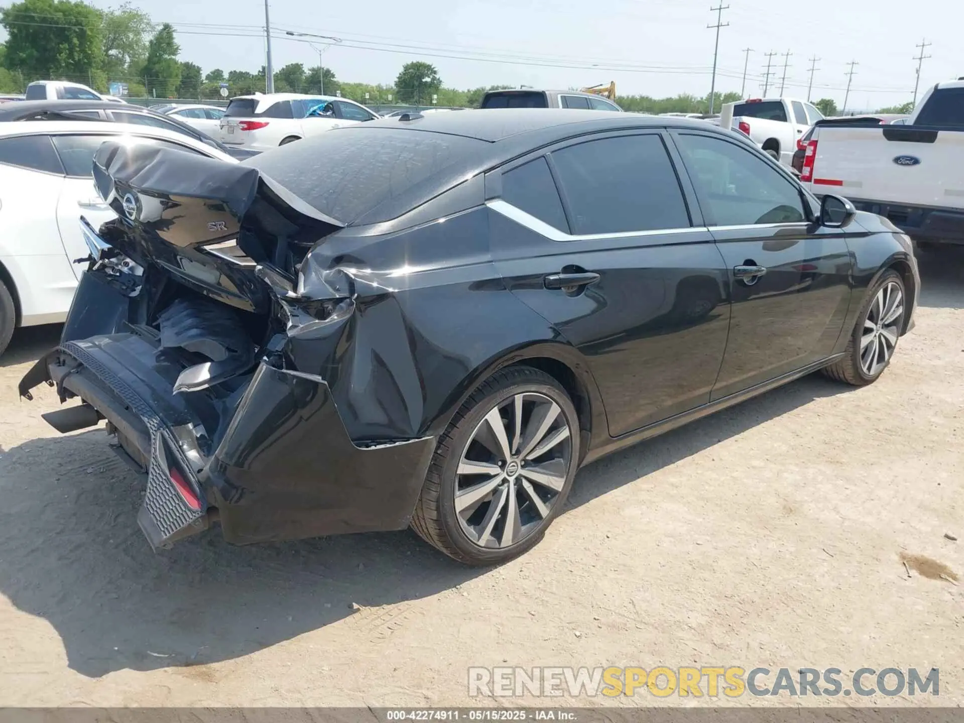 4 Photograph of a damaged car 1N4BL4CV7LC186918 NISSAN ALTIMA 2020