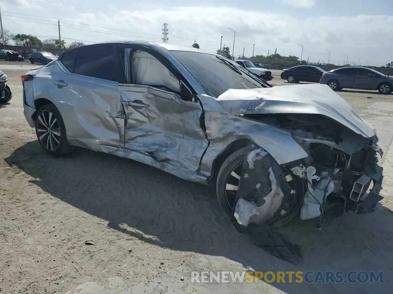 4 Photograph of a damaged car 1N4BL4CV7LC202261 NISSAN ALTIMA 2020