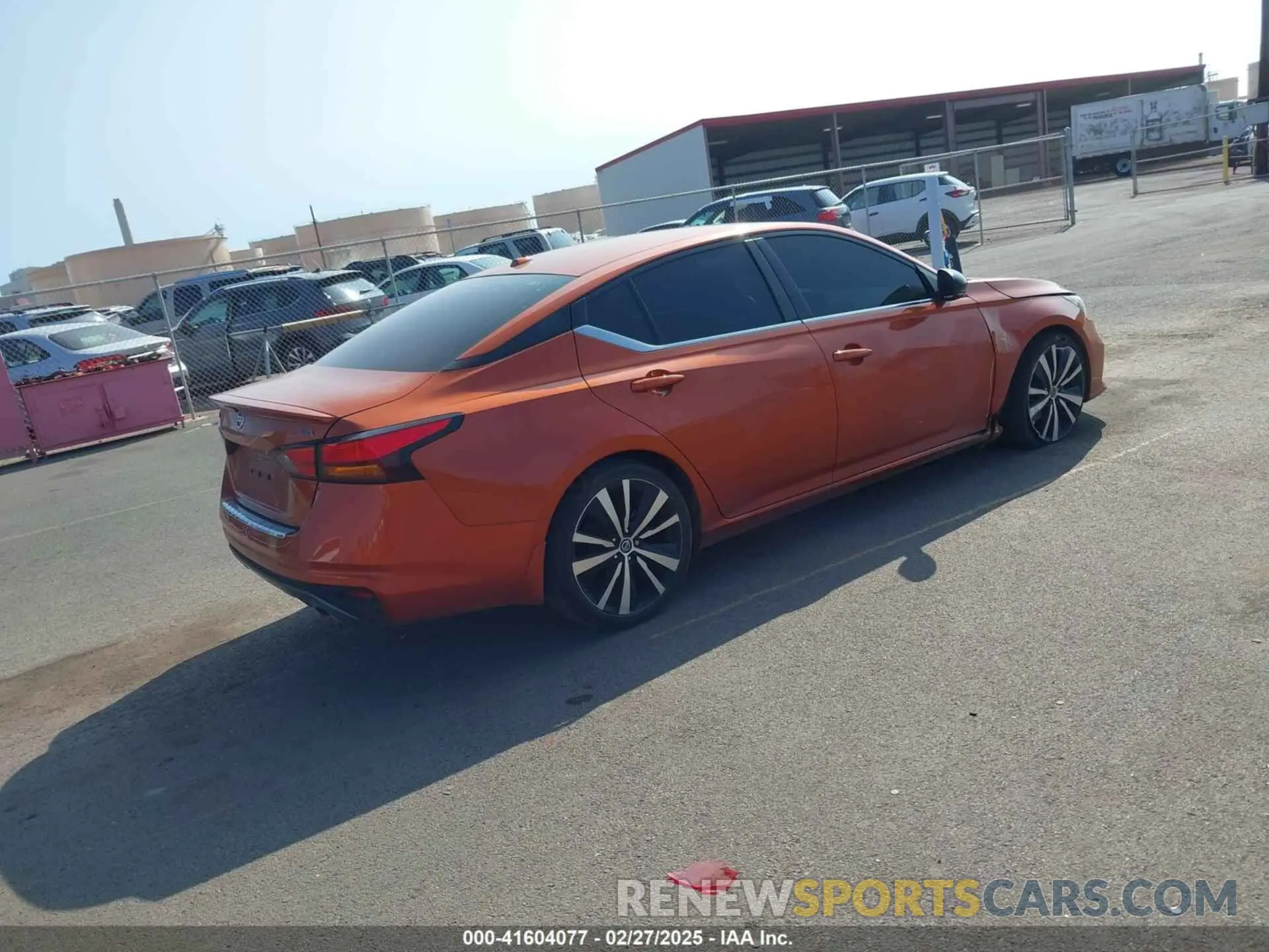 4 Photograph of a damaged car 1N4BL4CV7LC264632 NISSAN ALTIMA 2020