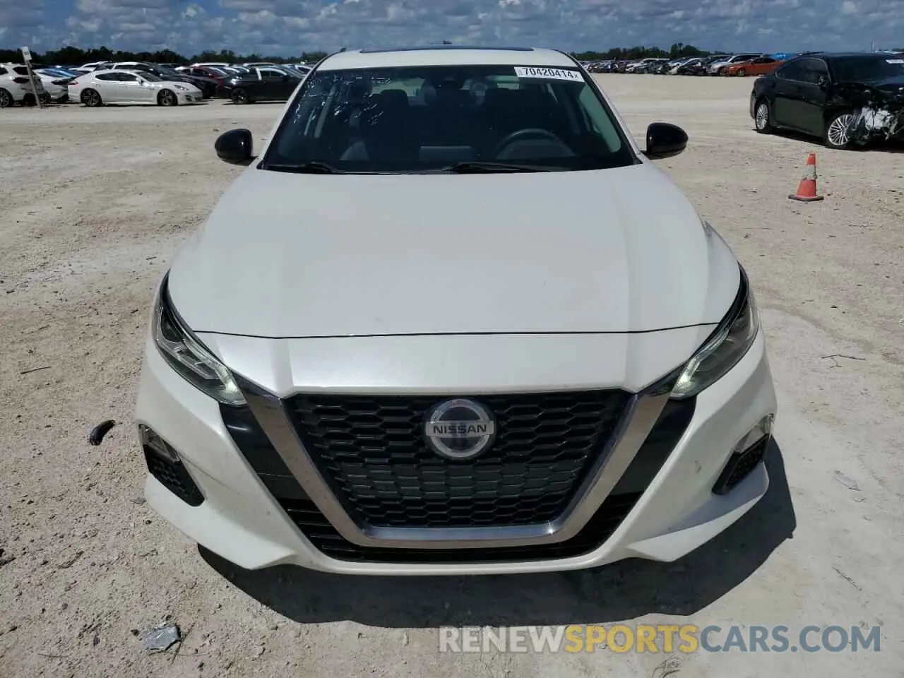 5 Photograph of a damaged car 1N4BL4CV7LC275131 NISSAN ALTIMA 2020