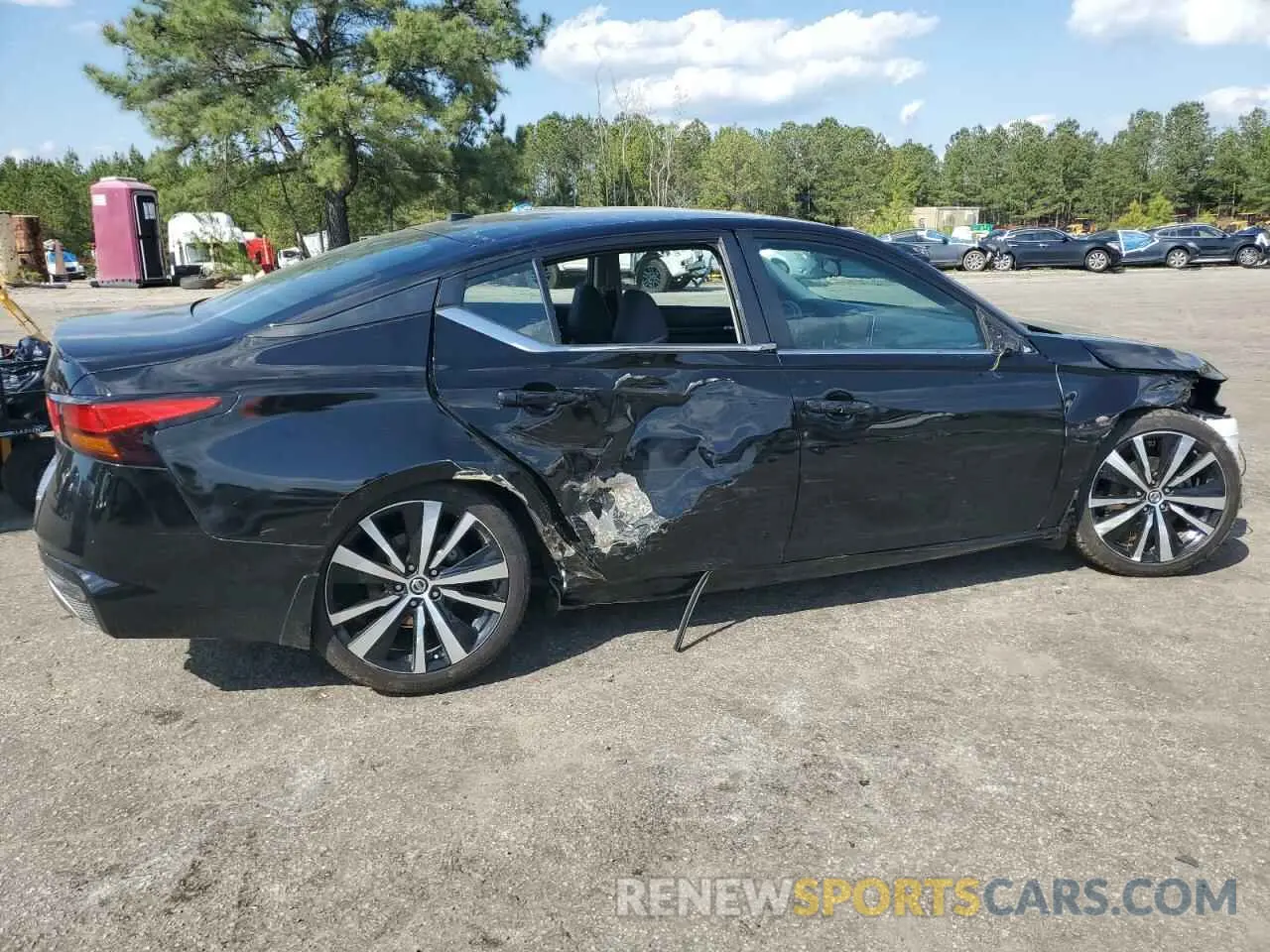 3 Photograph of a damaged car 1N4BL4CV7LC280362 NISSAN ALTIMA 2020