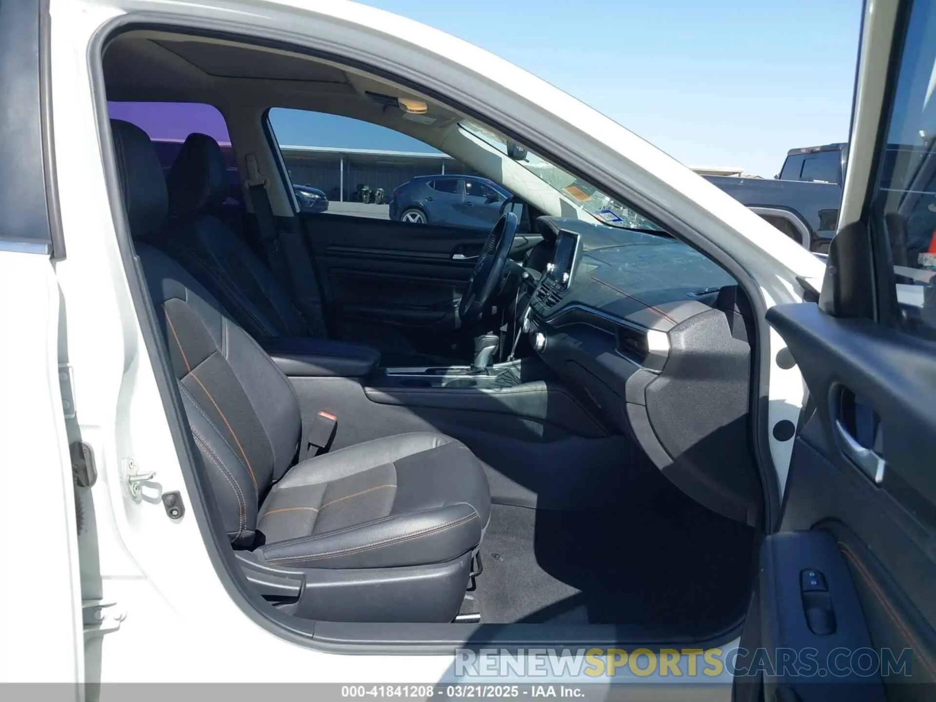 5 Photograph of a damaged car 1N4BL4CV7LN321674 NISSAN ALTIMA 2020