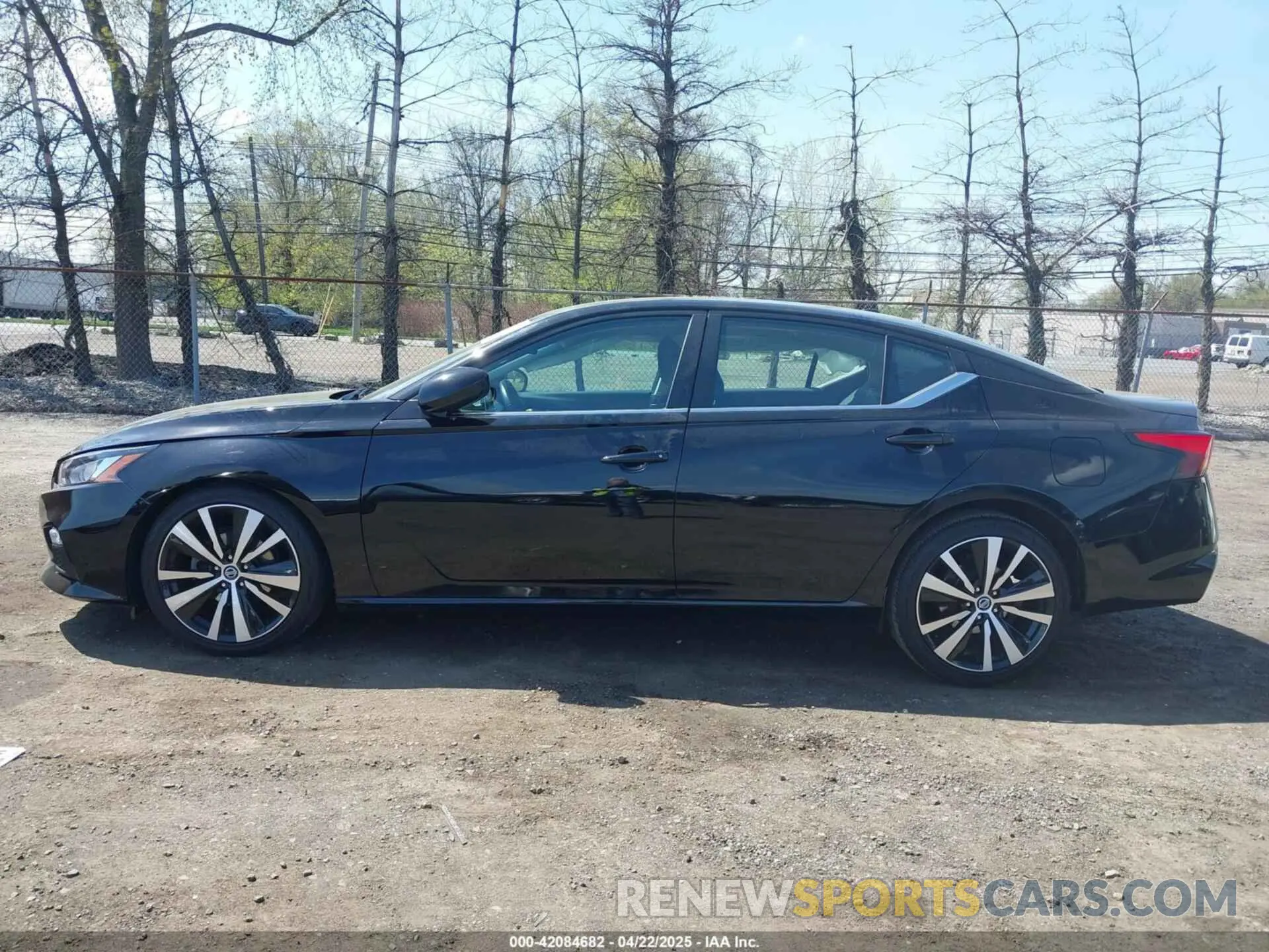 14 Photograph of a damaged car 1N4BL4CV8LC159047 NISSAN ALTIMA 2020