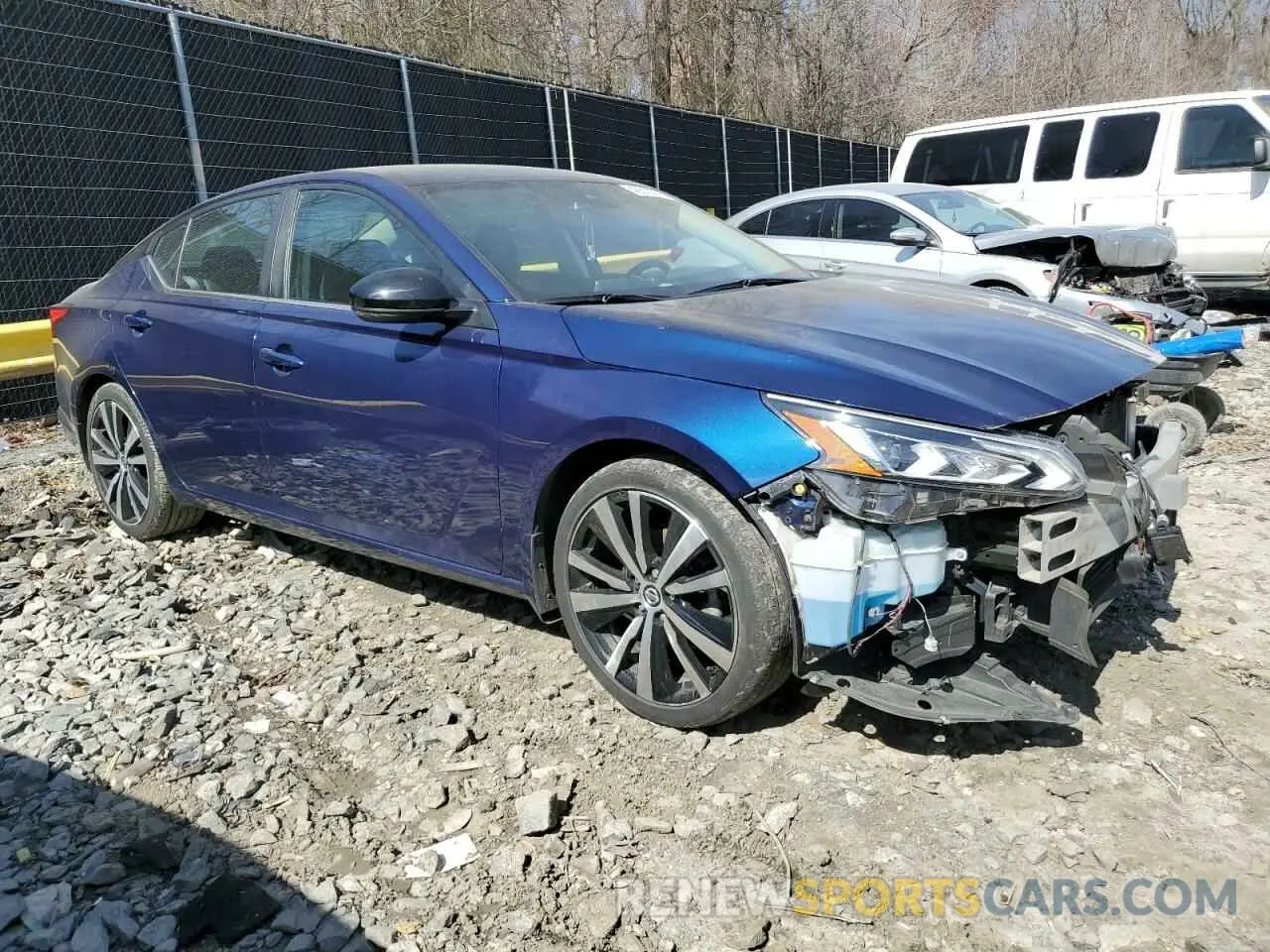 4 Photograph of a damaged car 1N4BL4CV8LC189648 NISSAN ALTIMA 2020