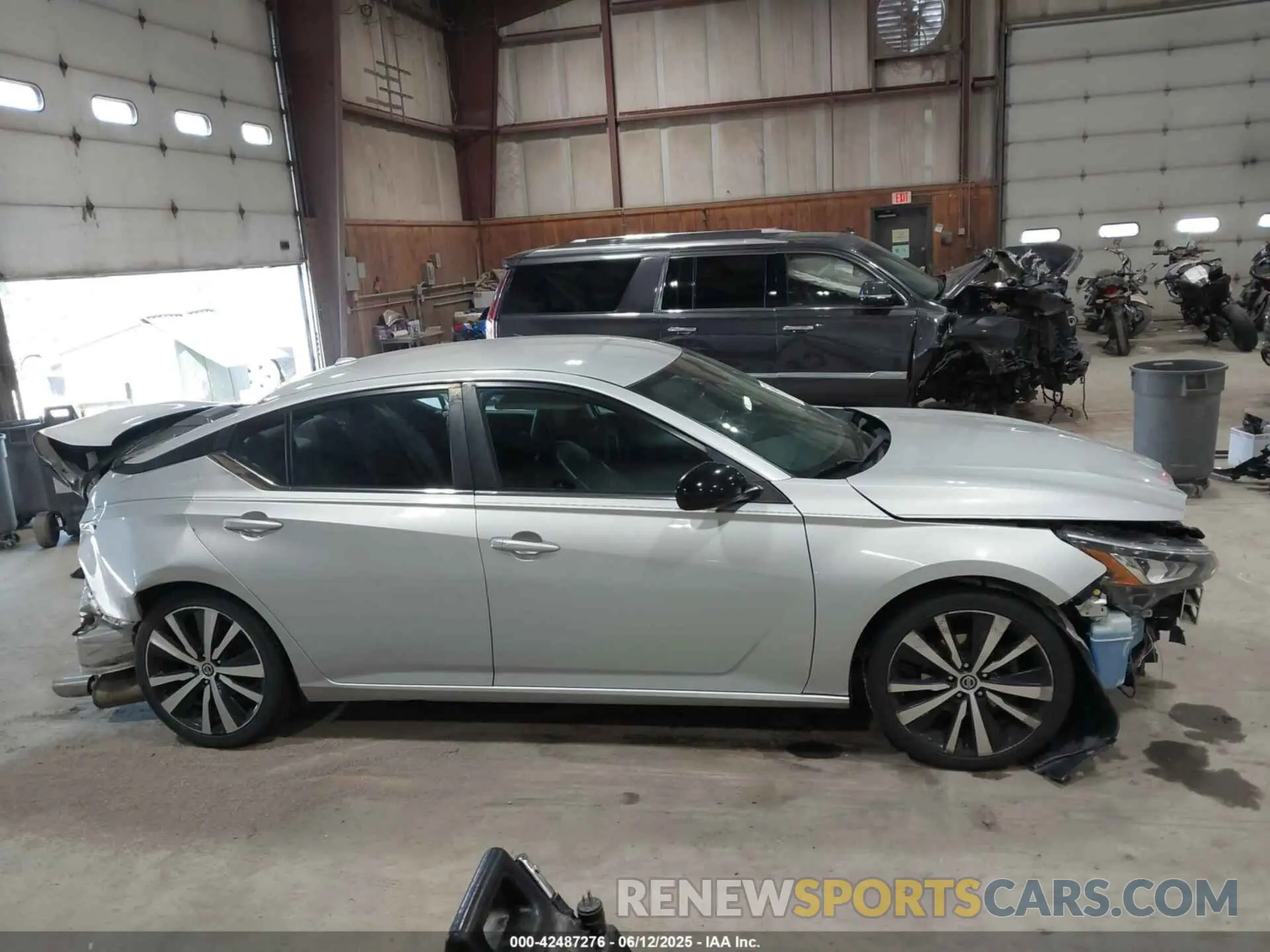 12 Photograph of a damaged car 1N4BL4CV8LC201829 NISSAN ALTIMA 2020
