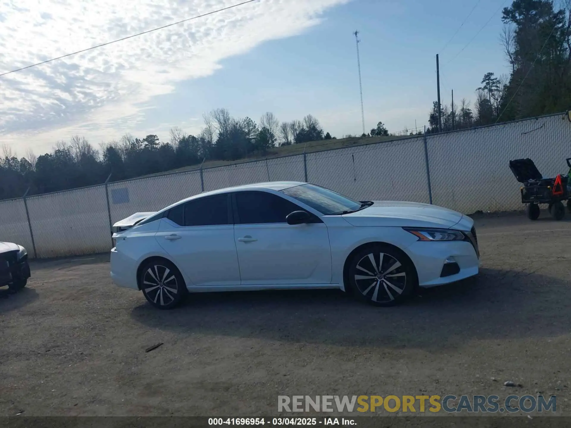 14 Photograph of a damaged car 1N4BL4CV8LC227282 NISSAN ALTIMA 2020