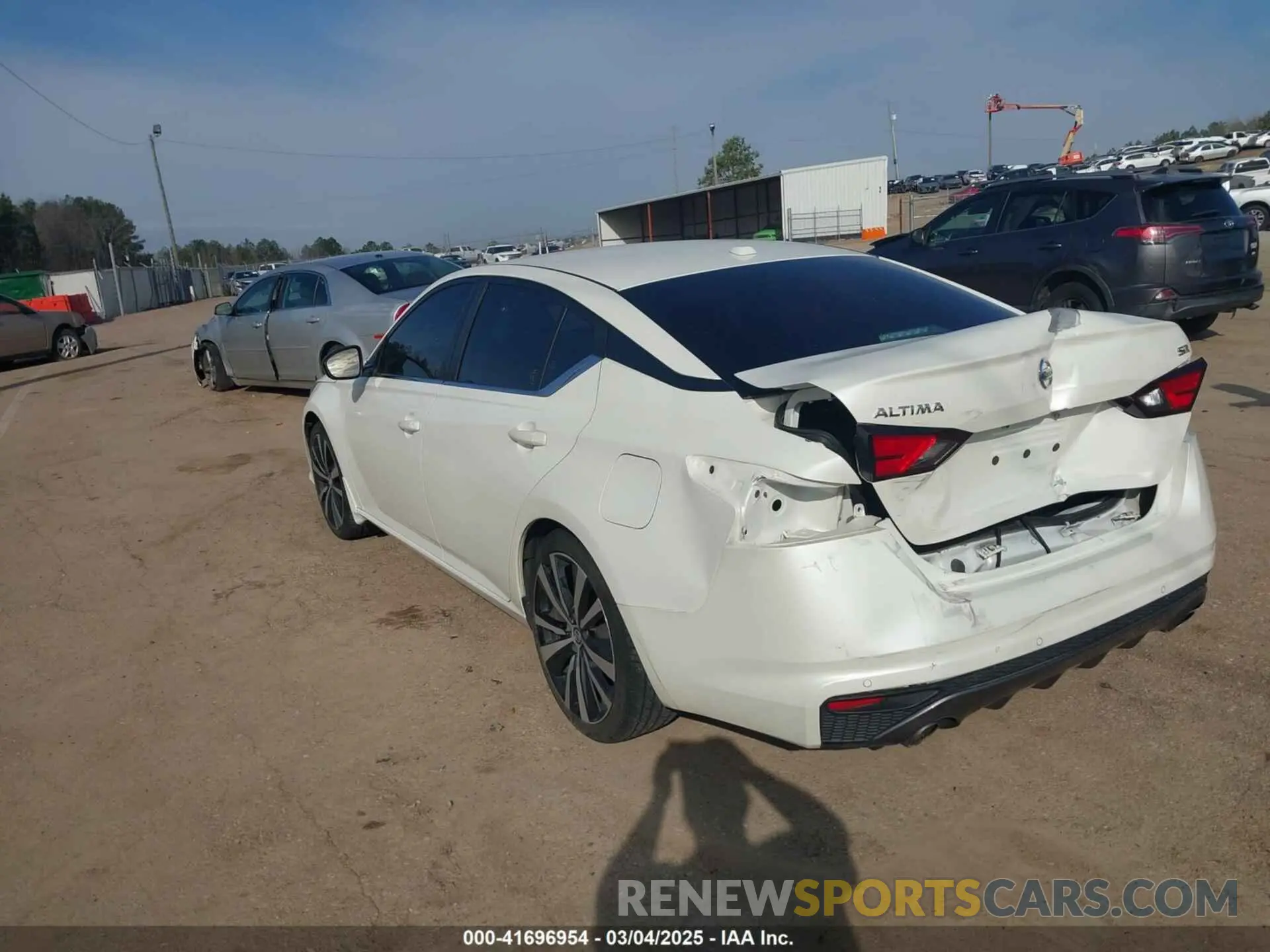 3 Photograph of a damaged car 1N4BL4CV8LC227282 NISSAN ALTIMA 2020