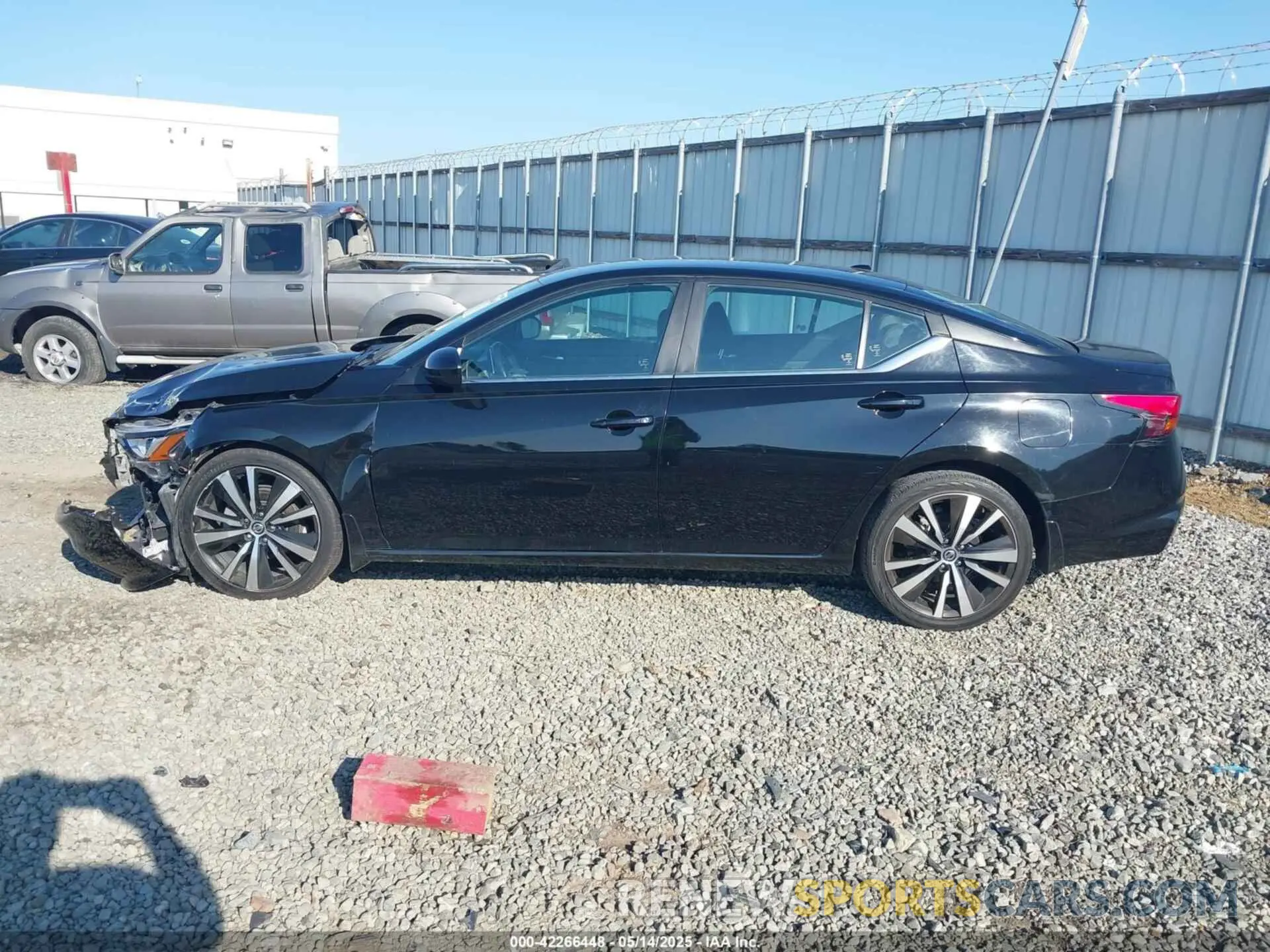 14 Photograph of a damaged car 1N4BL4CV8LC273825 NISSAN ALTIMA 2020