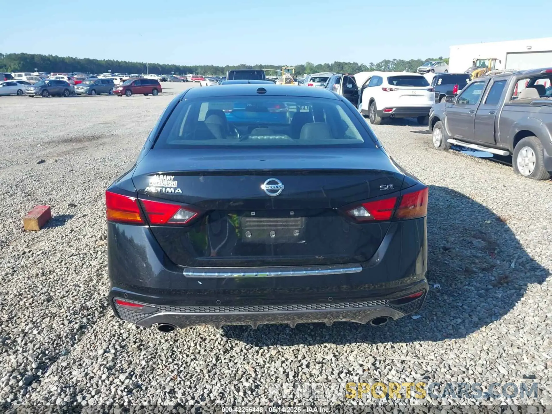 16 Photograph of a damaged car 1N4BL4CV8LC273825 NISSAN ALTIMA 2020