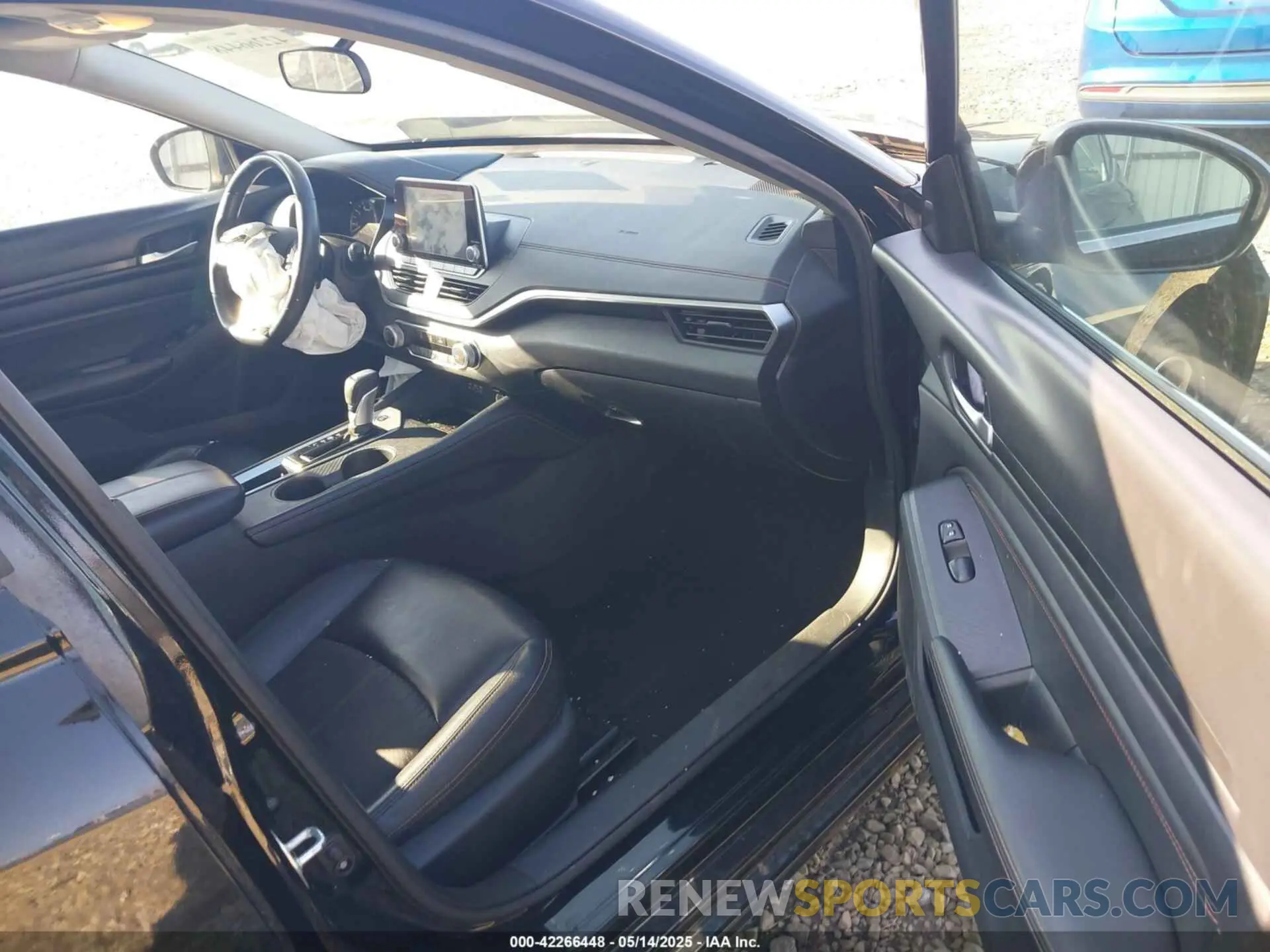 5 Photograph of a damaged car 1N4BL4CV8LC273825 NISSAN ALTIMA 2020
