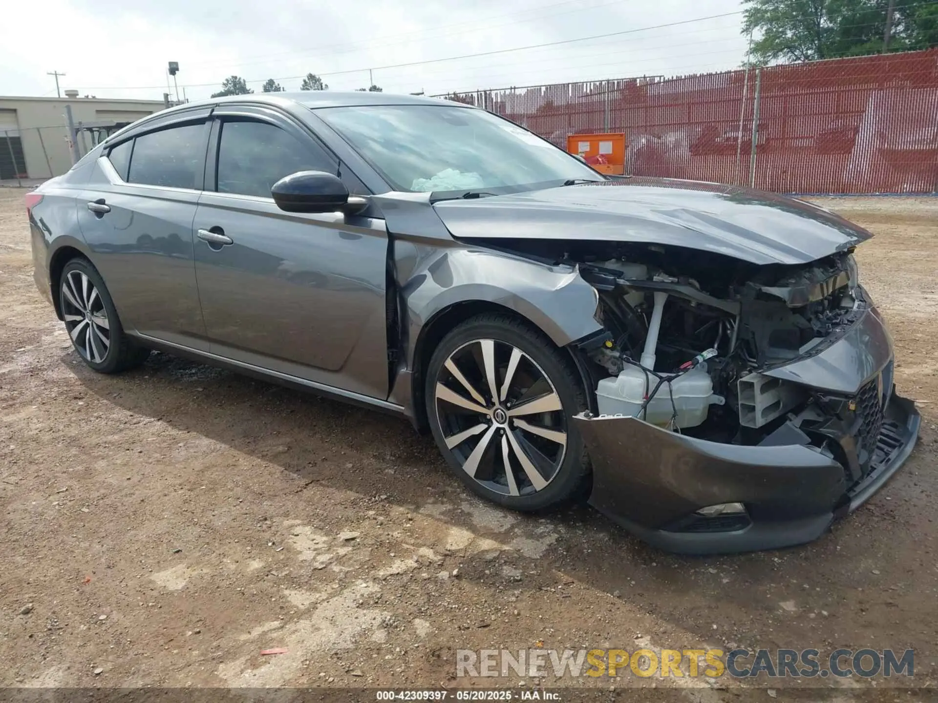 1 Photograph of a damaged car 1N4BL4CV8LN306956 NISSAN ALTIMA 2020