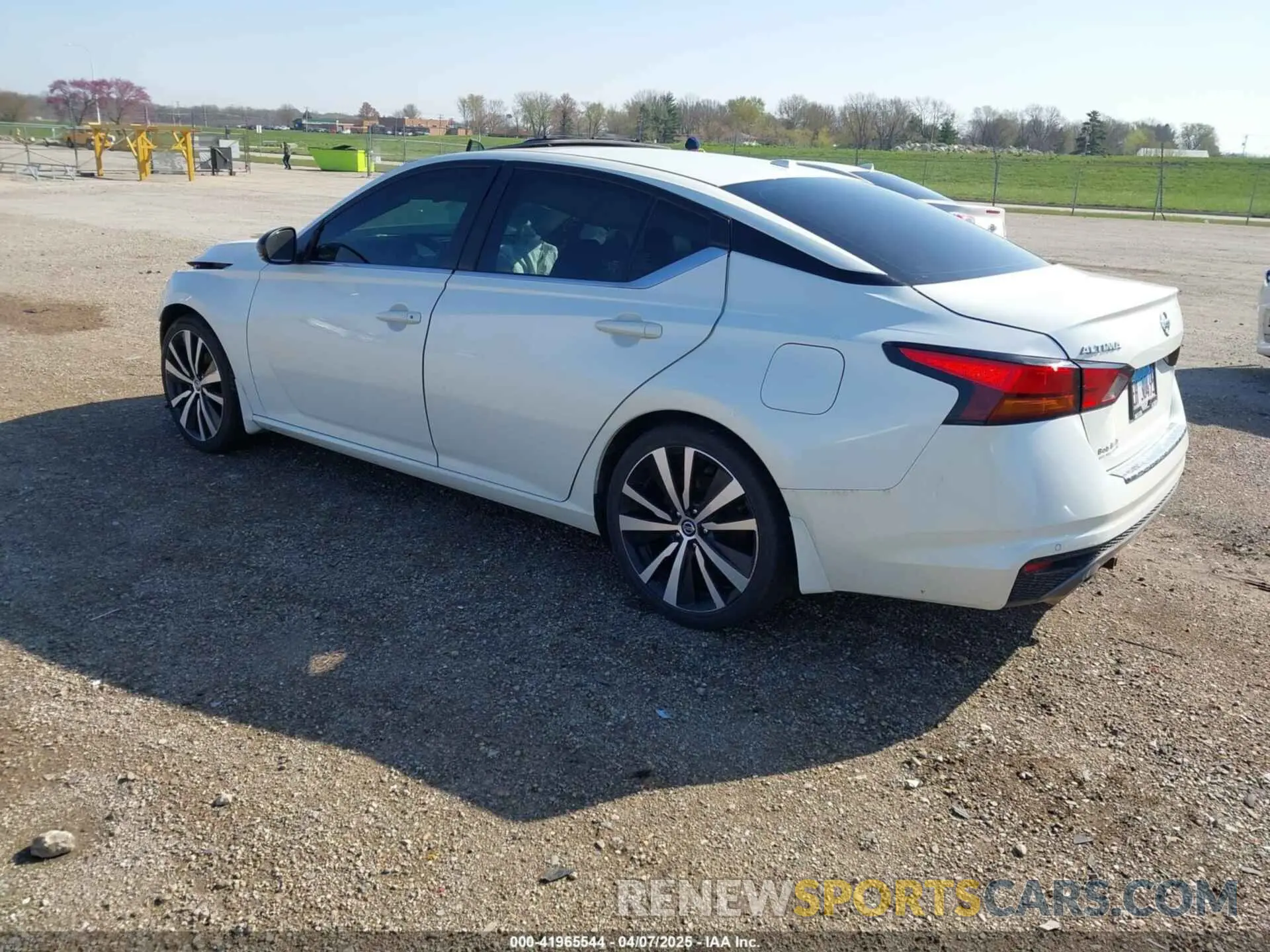 3 Photograph of a damaged car 1N4BL4CV9LC123187 NISSAN ALTIMA 2020