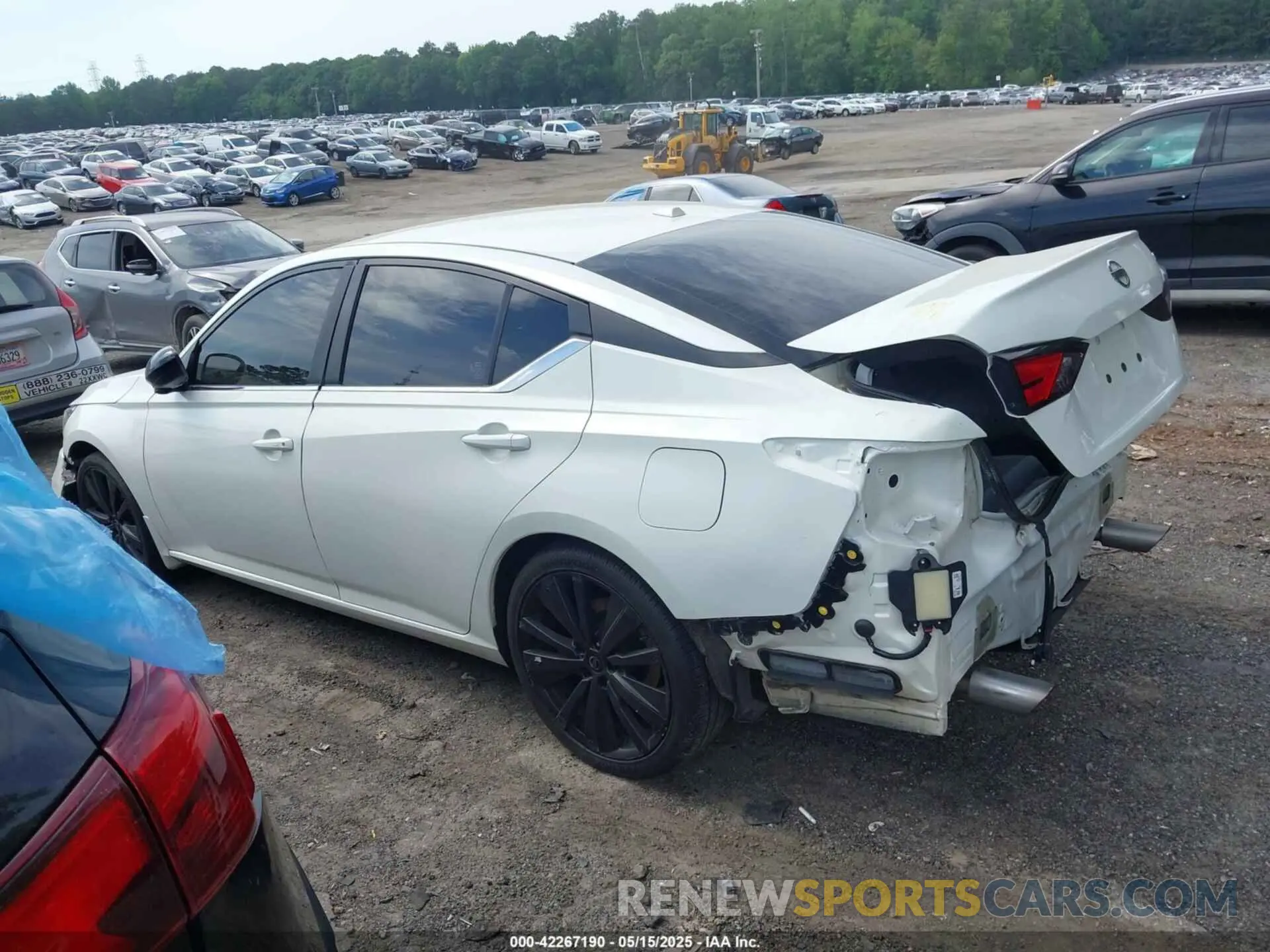 14 Photograph of a damaged car 1N4BL4CV9LC142631 NISSAN ALTIMA 2020
