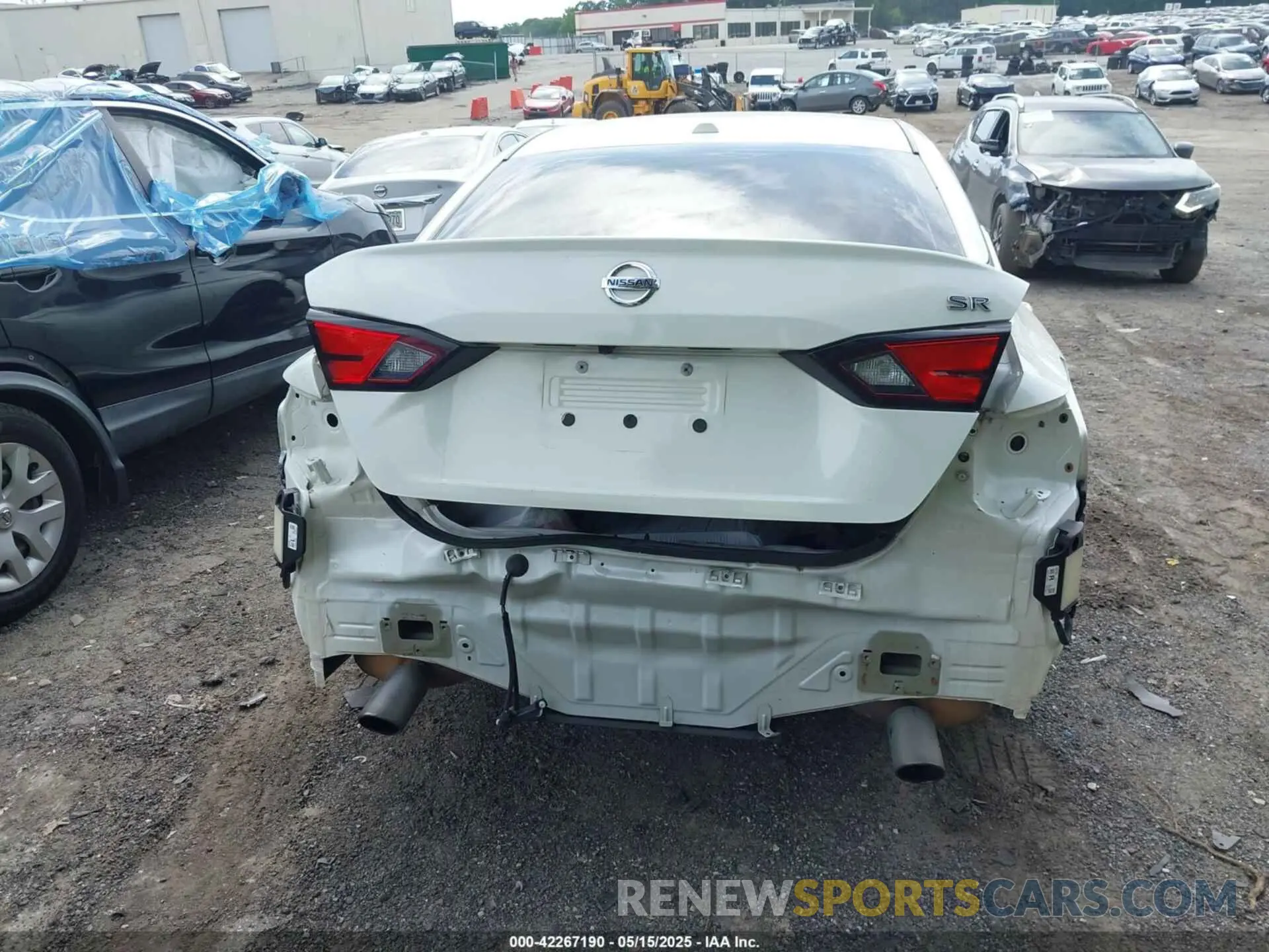 16 Photograph of a damaged car 1N4BL4CV9LC142631 NISSAN ALTIMA 2020