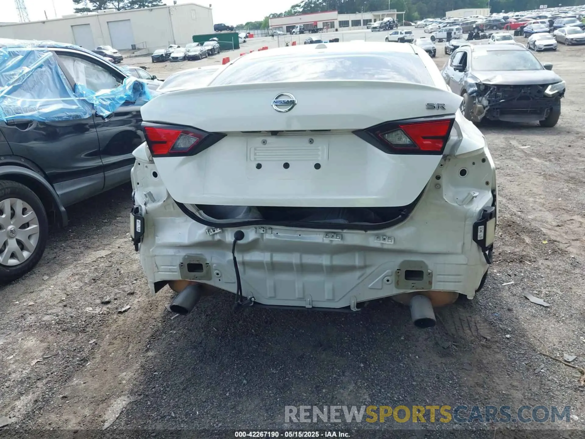 6 Photograph of a damaged car 1N4BL4CV9LC142631 NISSAN ALTIMA 2020