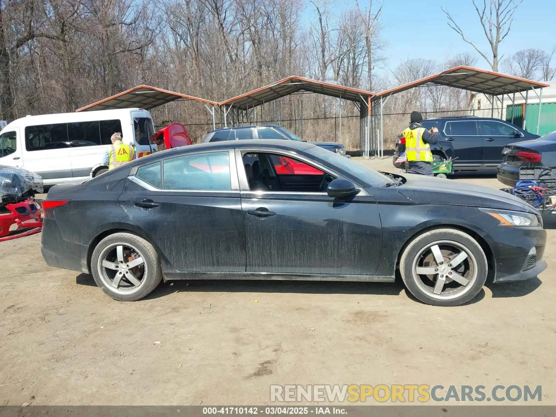 13 Photograph of a damaged car 1N4BL4CV9LC216579 NISSAN ALTIMA 2020