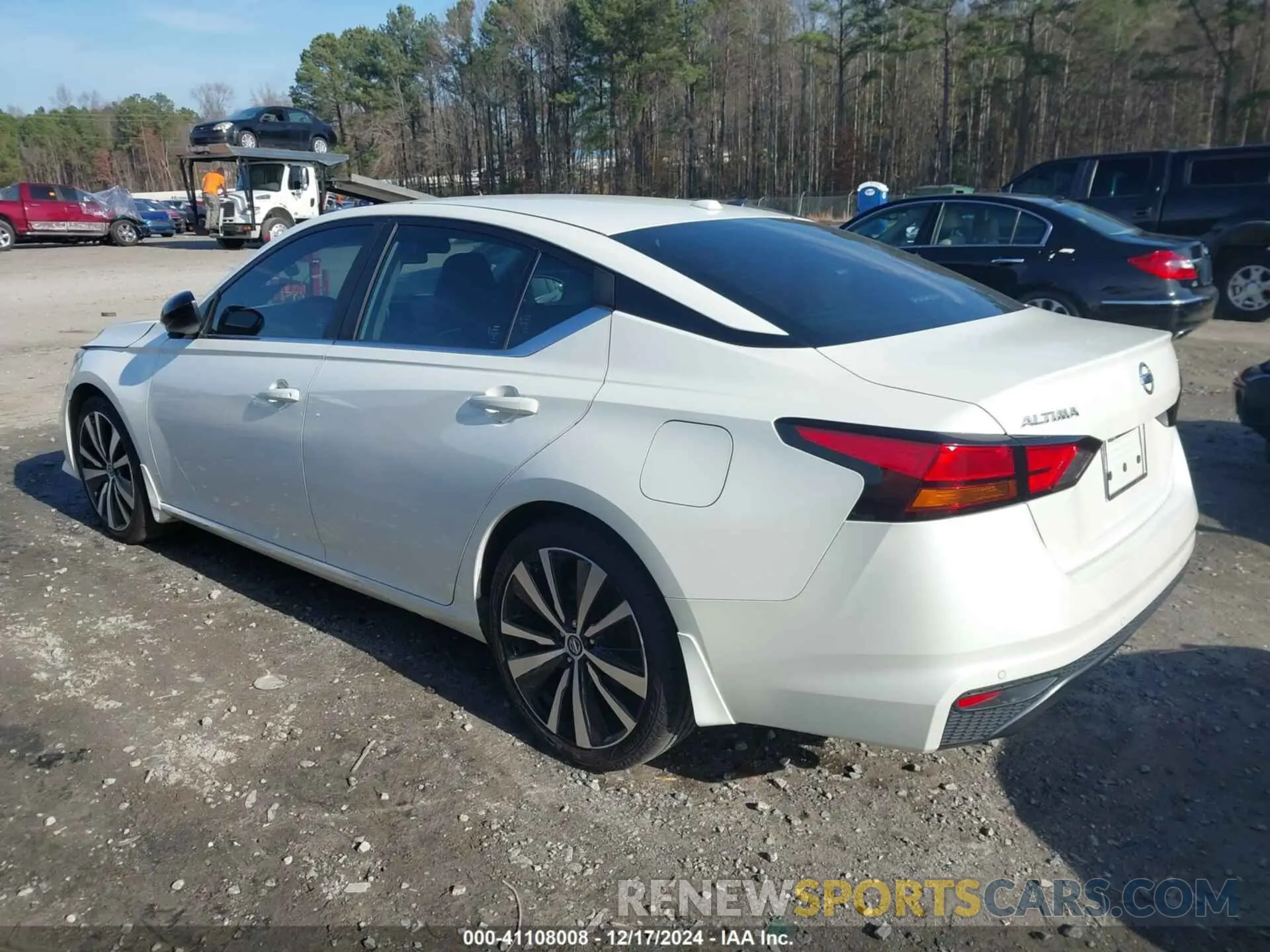 3 Photograph of a damaged car 1N4BL4CV9LC221698 NISSAN ALTIMA 2020