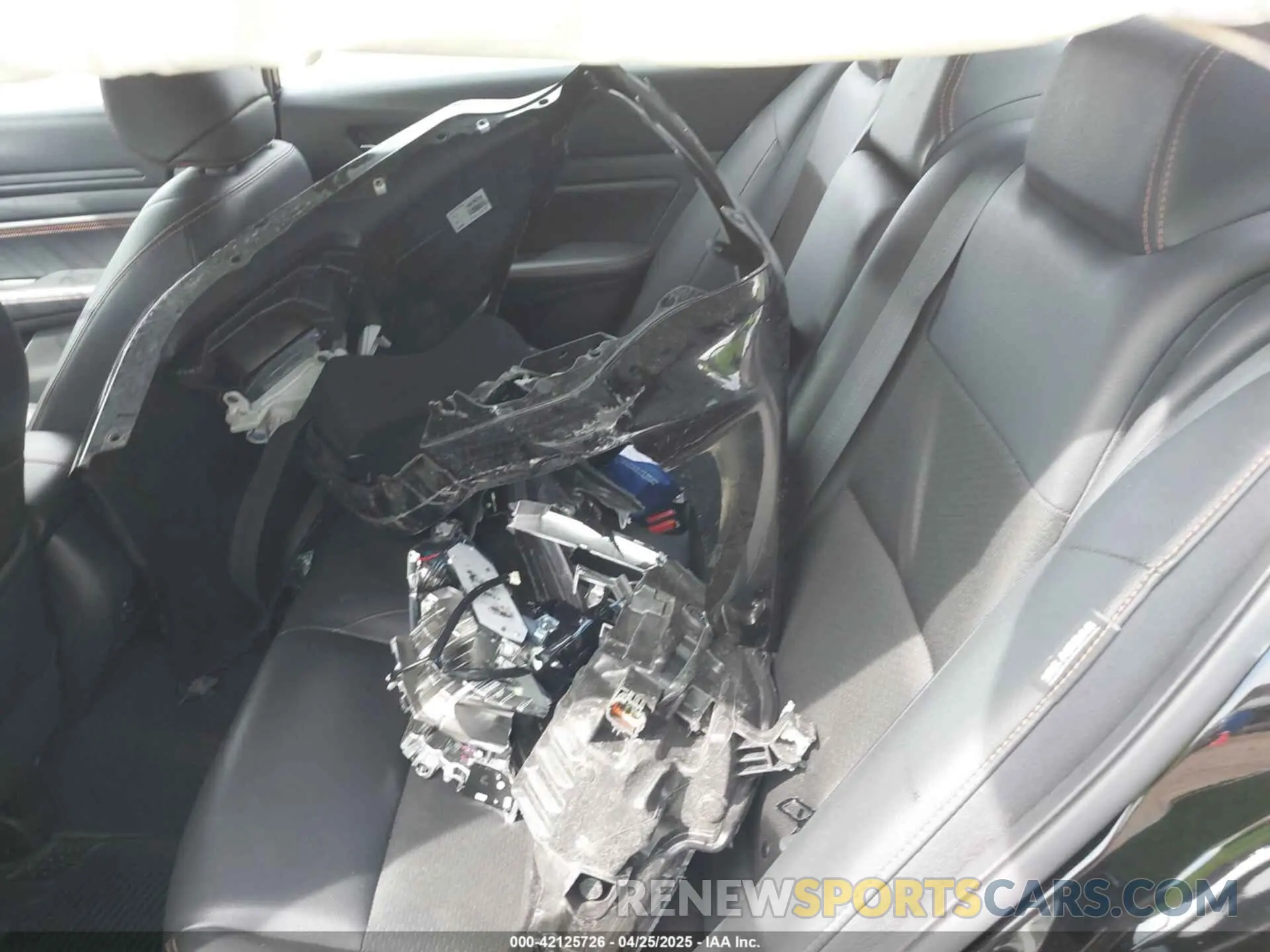 8 Photograph of a damaged car 1N4BL4CV9LC226691 NISSAN ALTIMA 2020