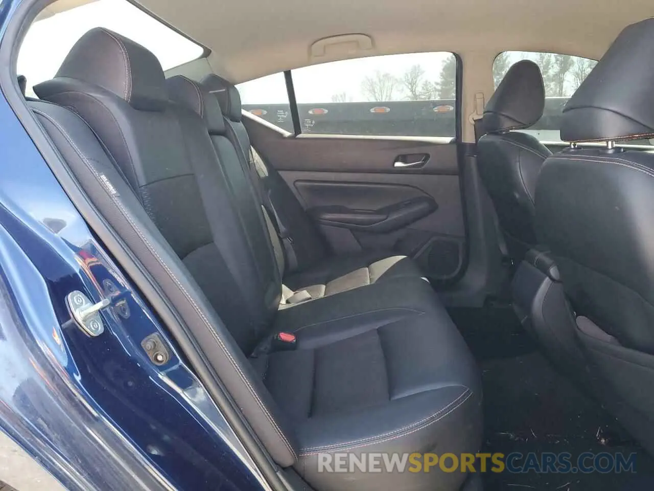 10 Photograph of a damaged car 1N4BL4CV9LC236301 NISSAN ALTIMA 2020