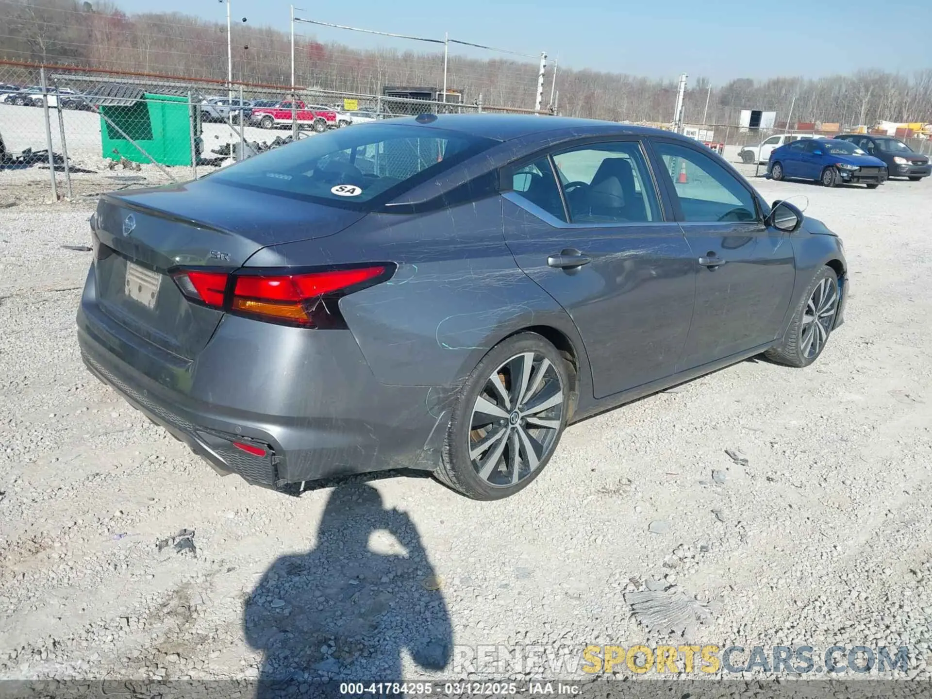4 Photograph of a damaged car 1N4BL4CV9LC254040 NISSAN ALTIMA 2020