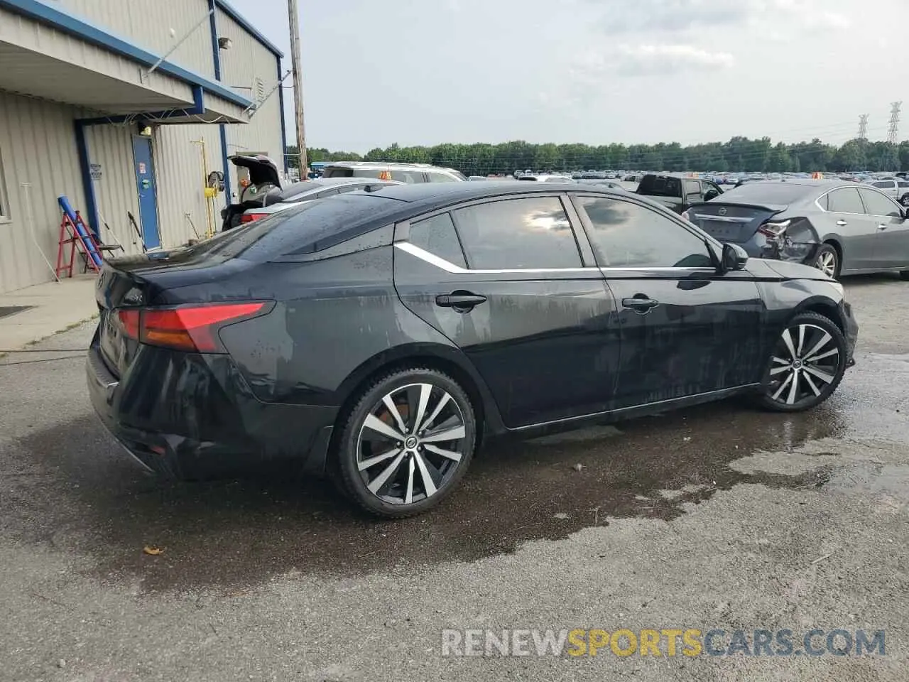 3 Photograph of a damaged car 1N4BL4CV9LC277303 NISSAN ALTIMA 2020