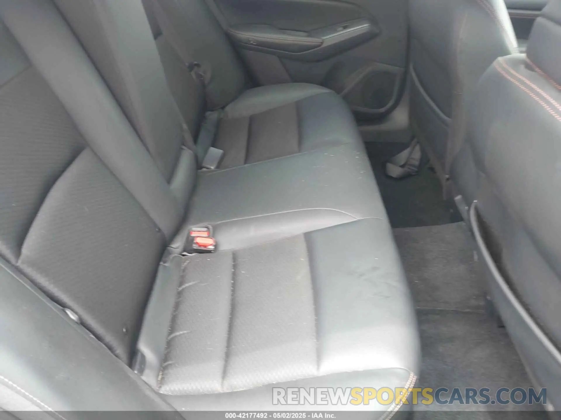8 Photograph of a damaged car 1N4BL4CV9LC281917 NISSAN ALTIMA 2020