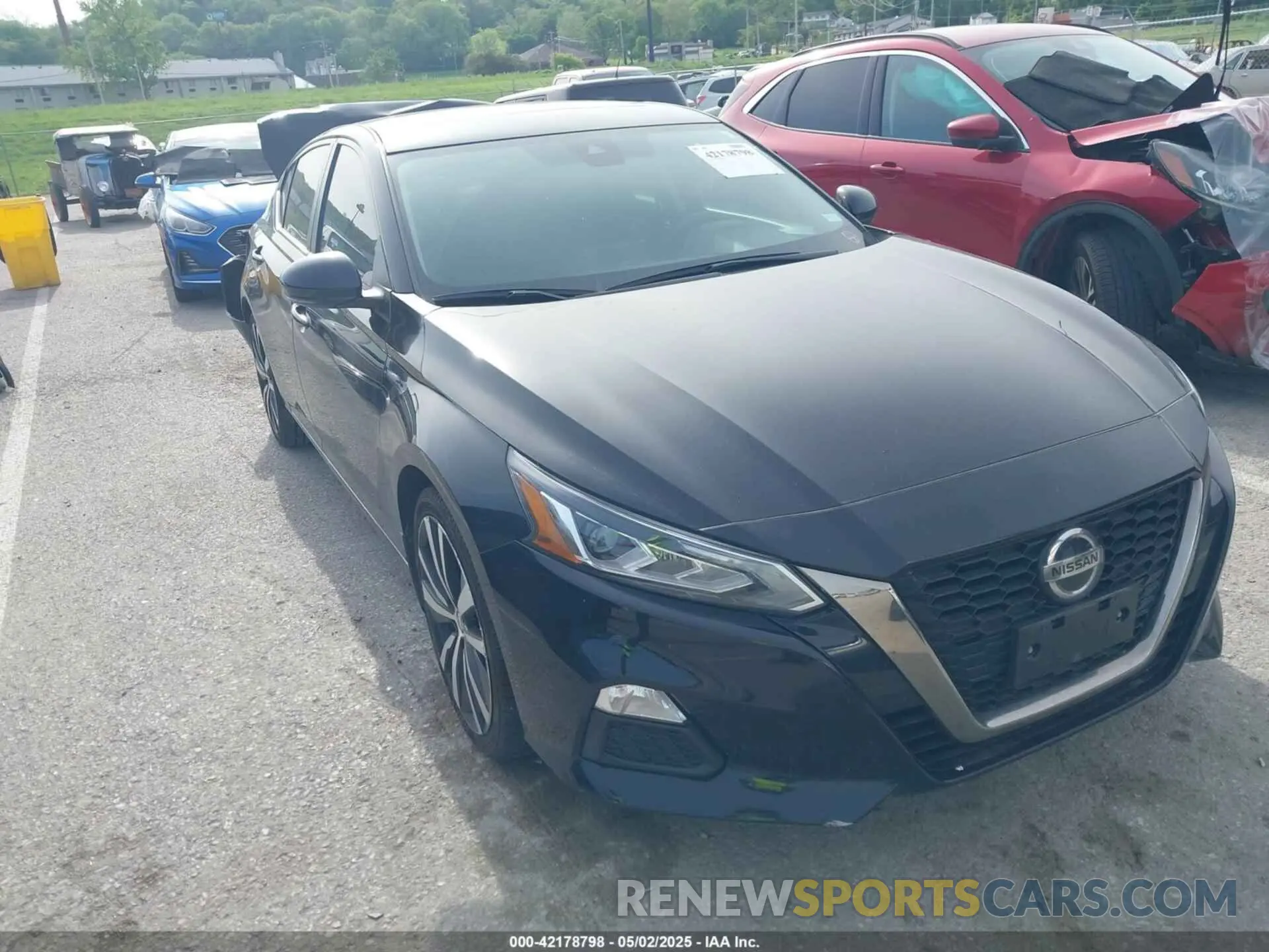 1 Photograph of a damaged car 1N4BL4CV9LC282730 NISSAN ALTIMA 2020