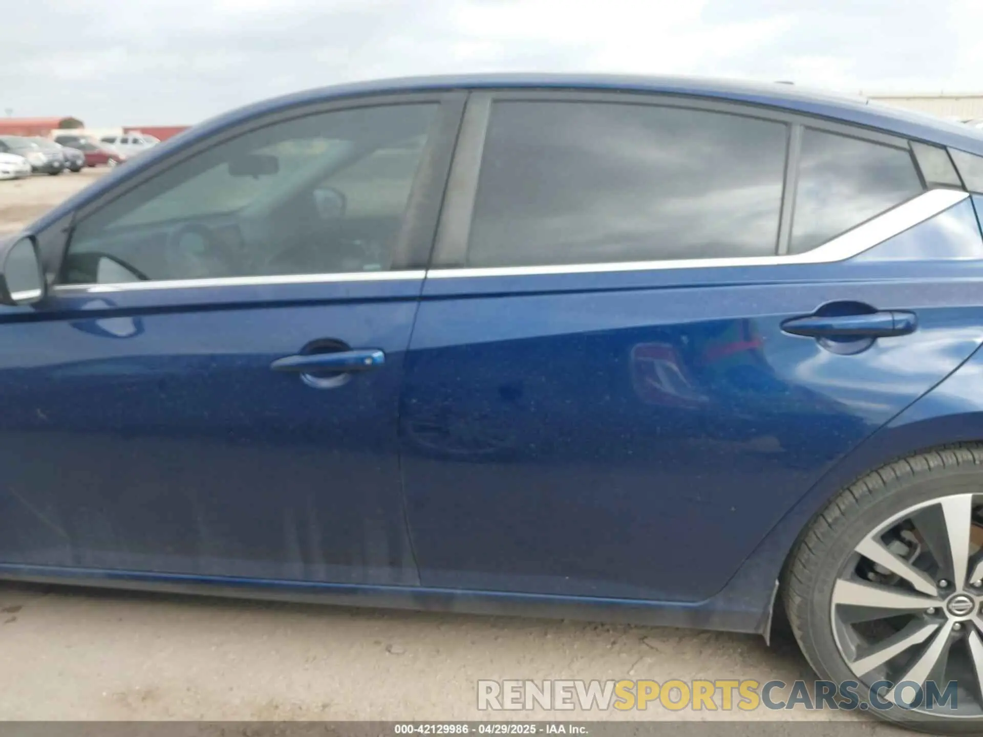 14 Photograph of a damaged car 1N4BL4CV9LN317593 NISSAN ALTIMA 2020