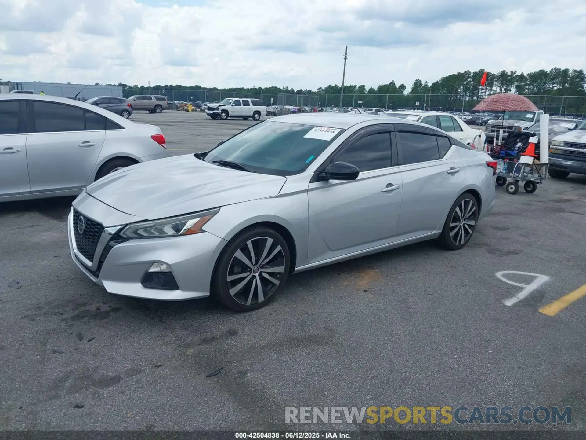 2 Photograph of a damaged car 1N4BL4CVXLC130195 NISSAN ALTIMA 2020