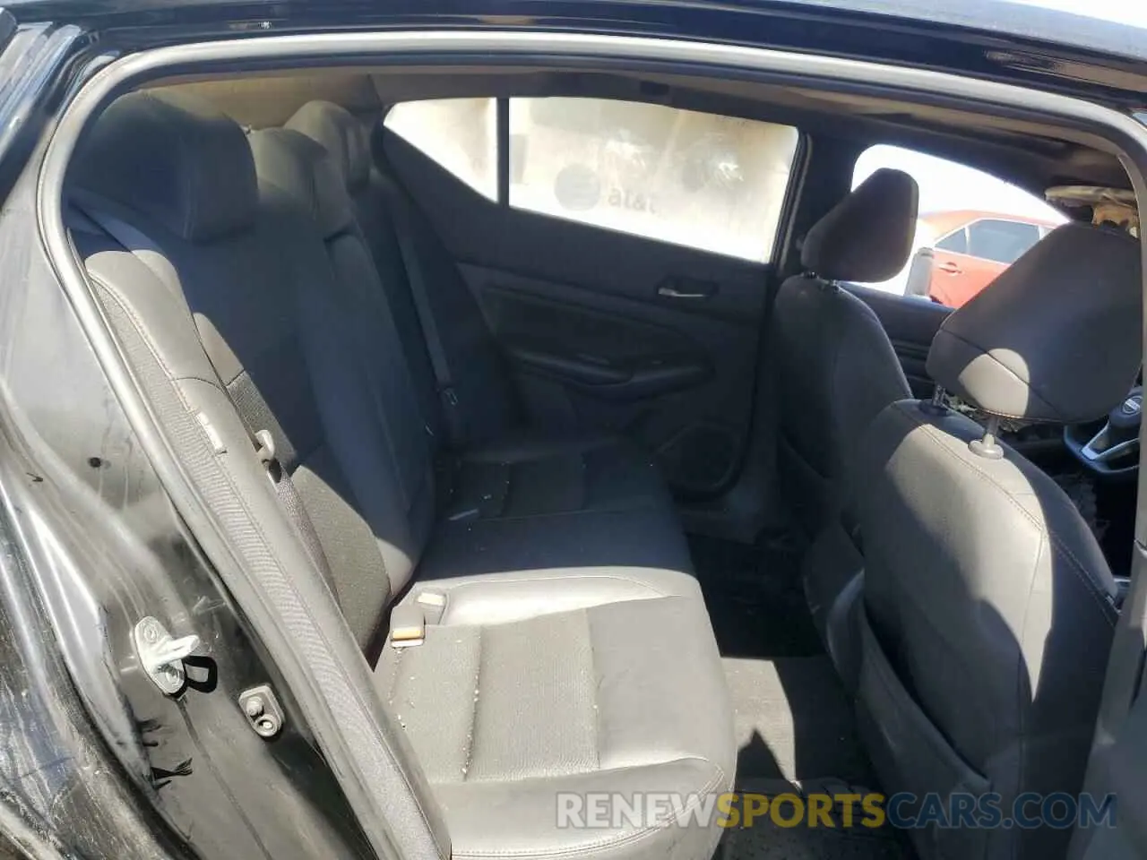 10 Photograph of a damaged car 1N4BL4CVXLC175718 NISSAN ALTIMA 2020