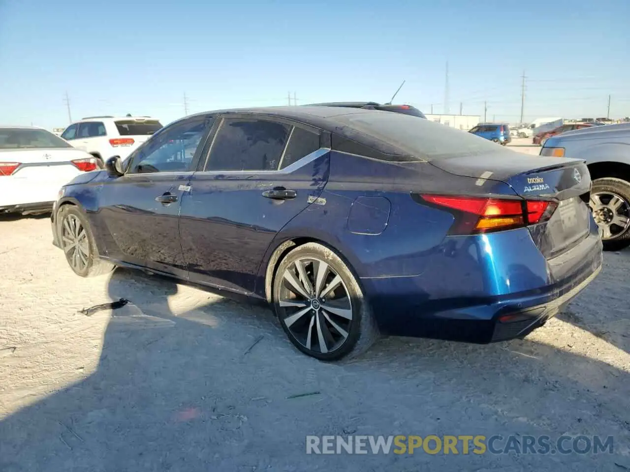 2 Photograph of a damaged car 1N4BL4CVXLC223878 NISSAN ALTIMA 2020