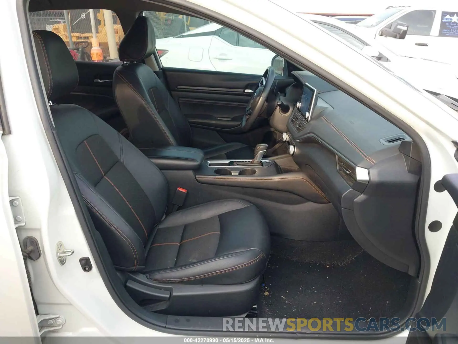5 Photograph of a damaged car 1N4BL4CVXLC273213 NISSAN ALTIMA 2020