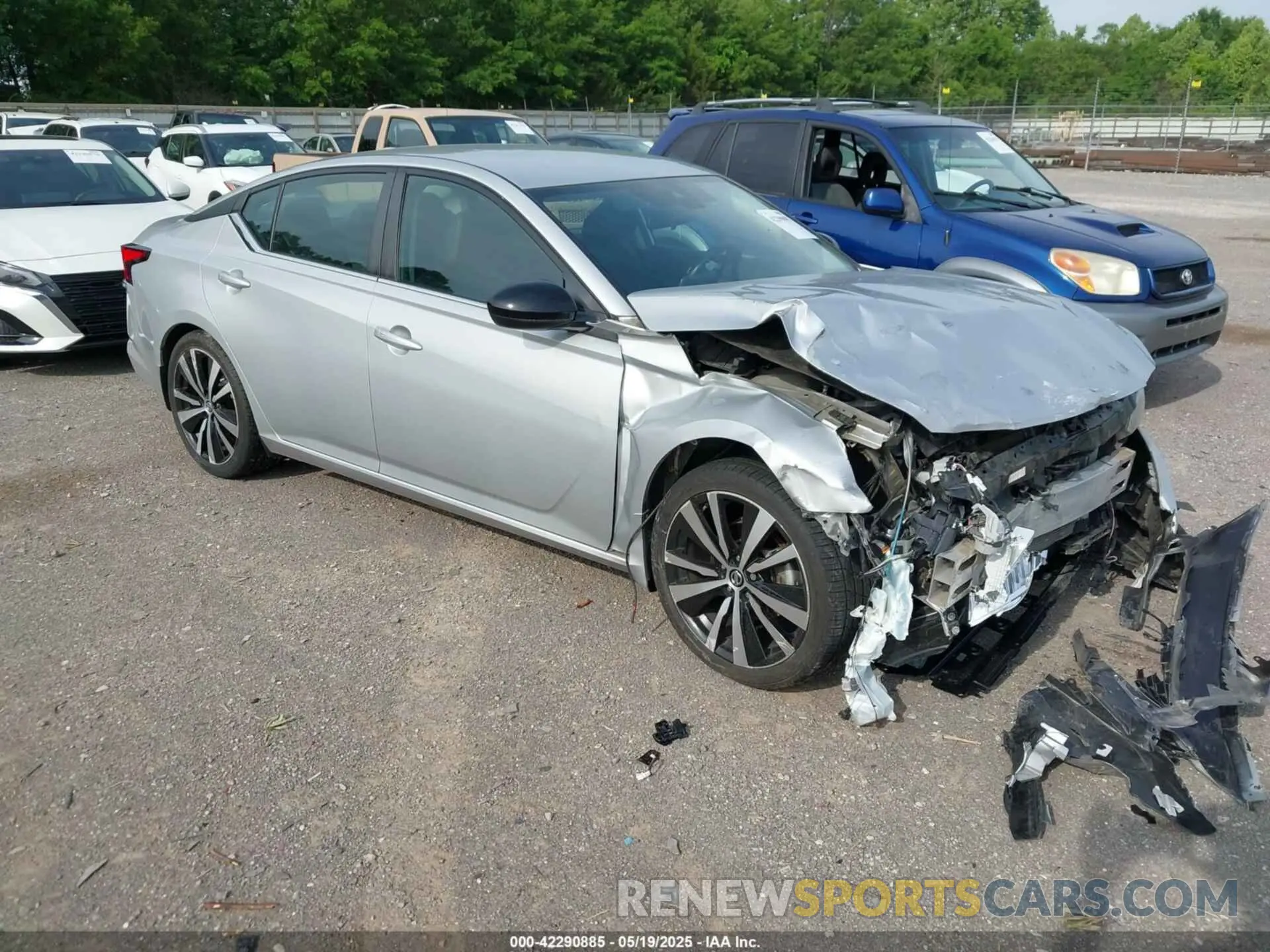 1 Photograph of a damaged car 1N4BL4CVXLN300897 NISSAN ALTIMA 2020