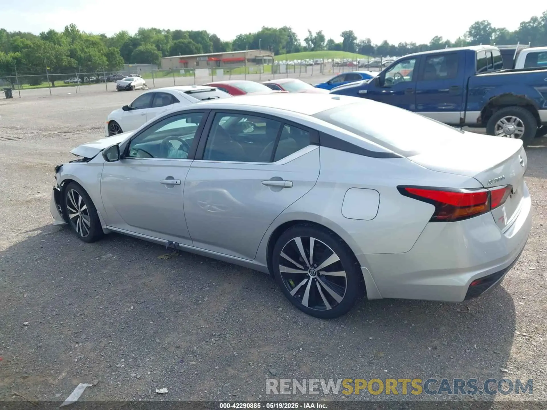 14 Photograph of a damaged car 1N4BL4CVXLN300897 NISSAN ALTIMA 2020
