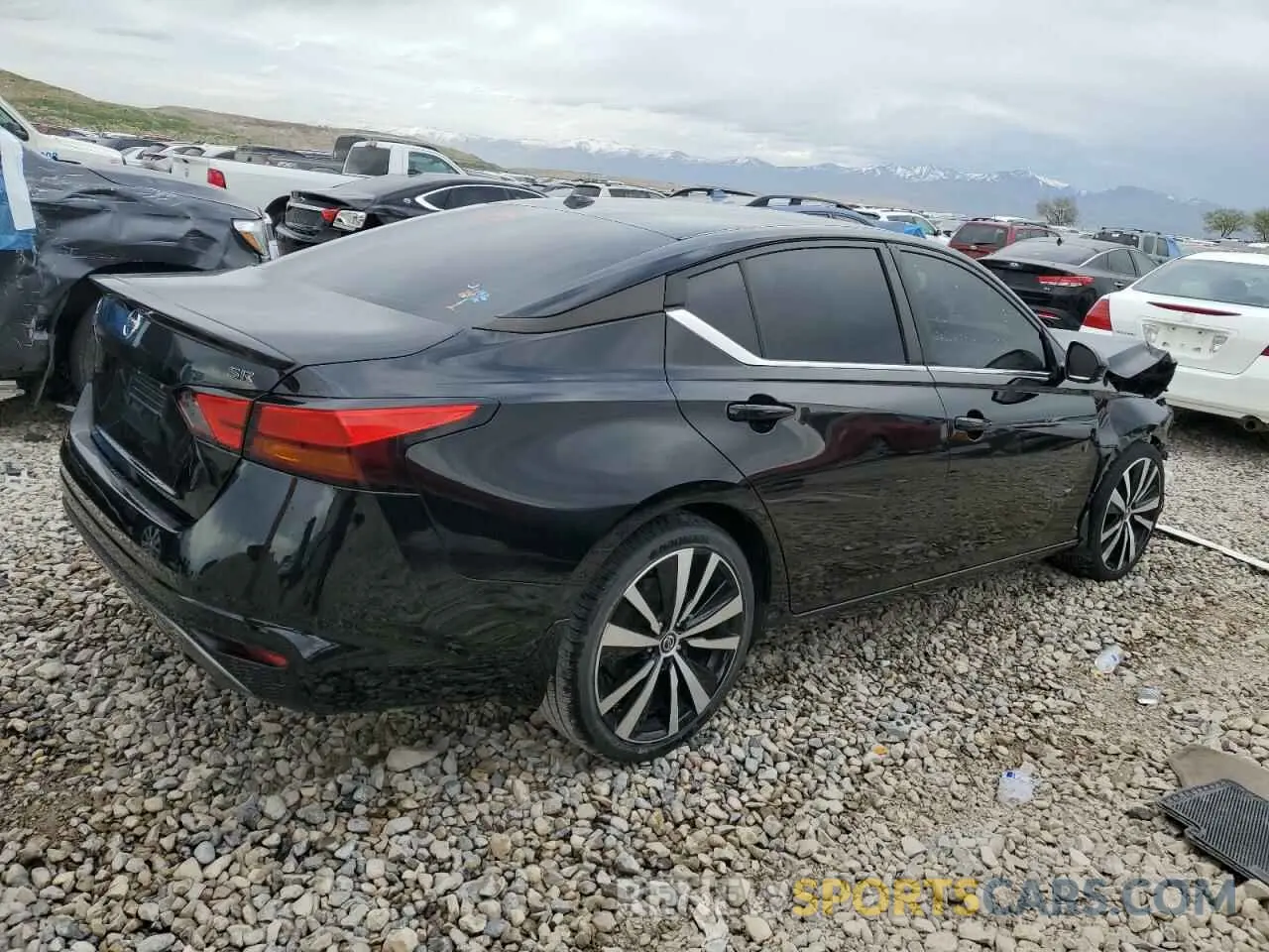 3 Photograph of a damaged car 1N4BL4CVXLN319241 NISSAN ALTIMA 2020