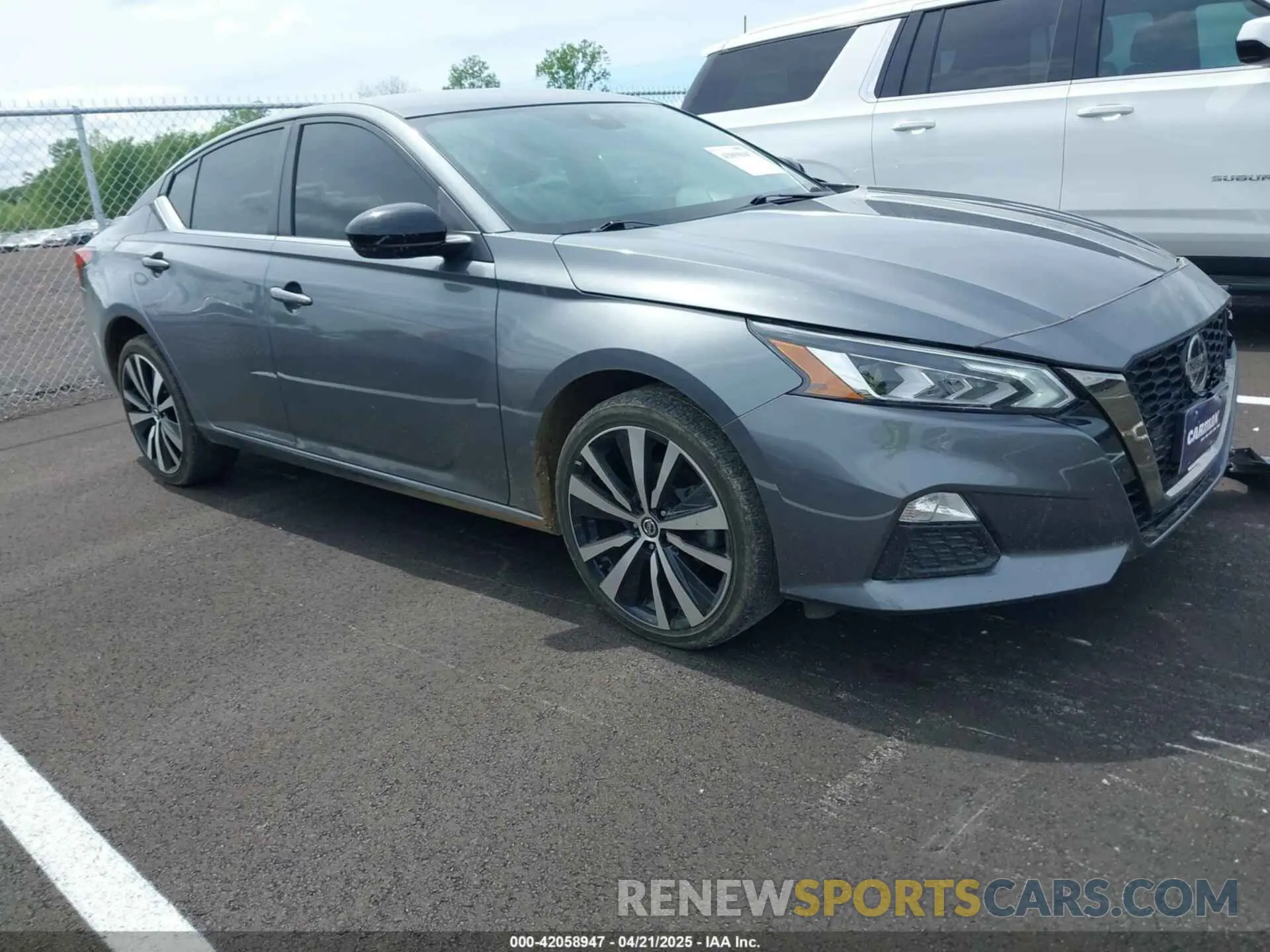 1 Photograph of a damaged car 1N4BL4CW0LC229519 NISSAN ALTIMA 2020