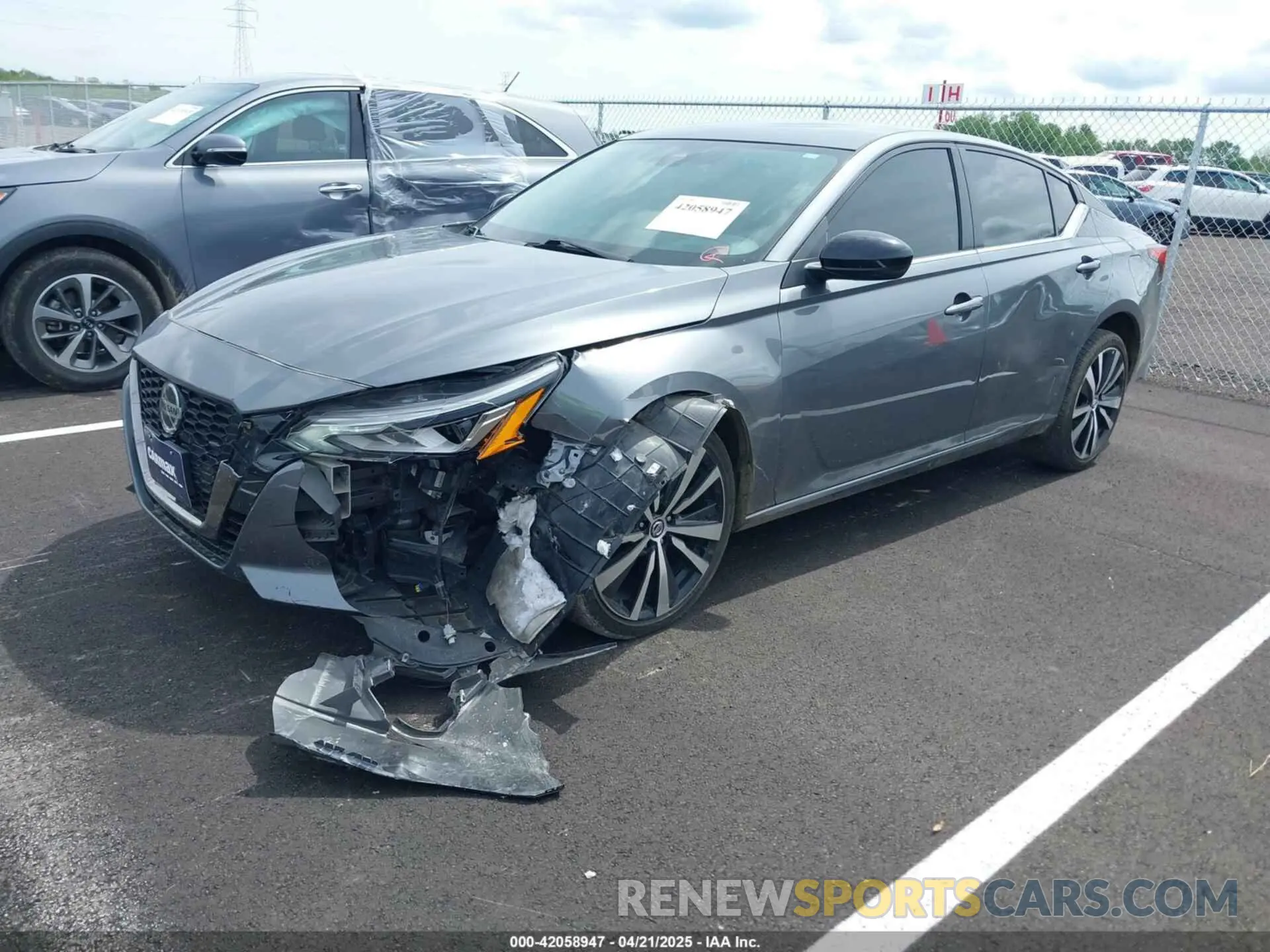 2 Photograph of a damaged car 1N4BL4CW0LC229519 NISSAN ALTIMA 2020